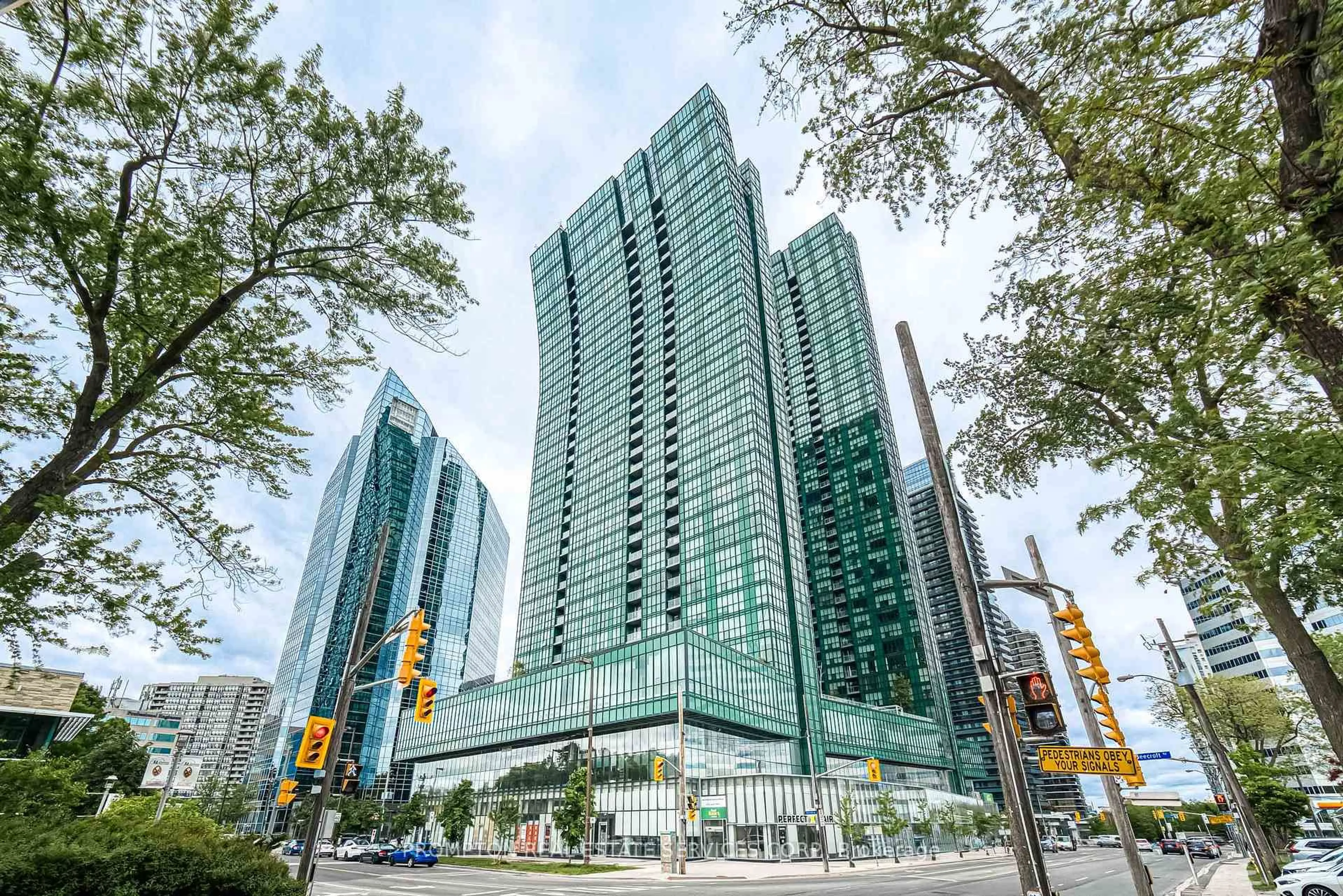 Indoor foyer for 11 Bogert Ave #3201, Toronto Ontario M2N 0H4