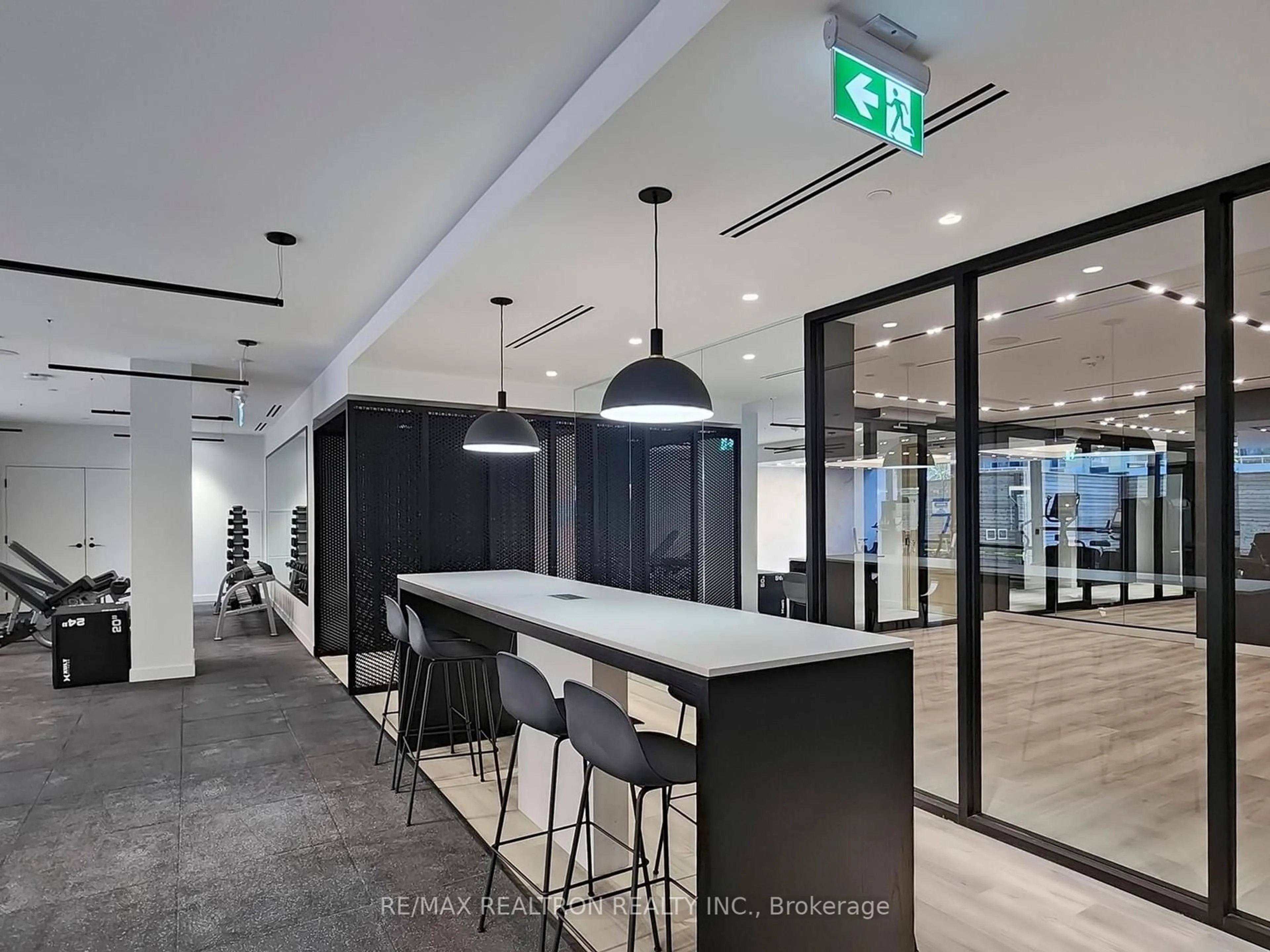 Unknown for 127 Broadway Ave #510, Toronto Ontario M4P 1V4