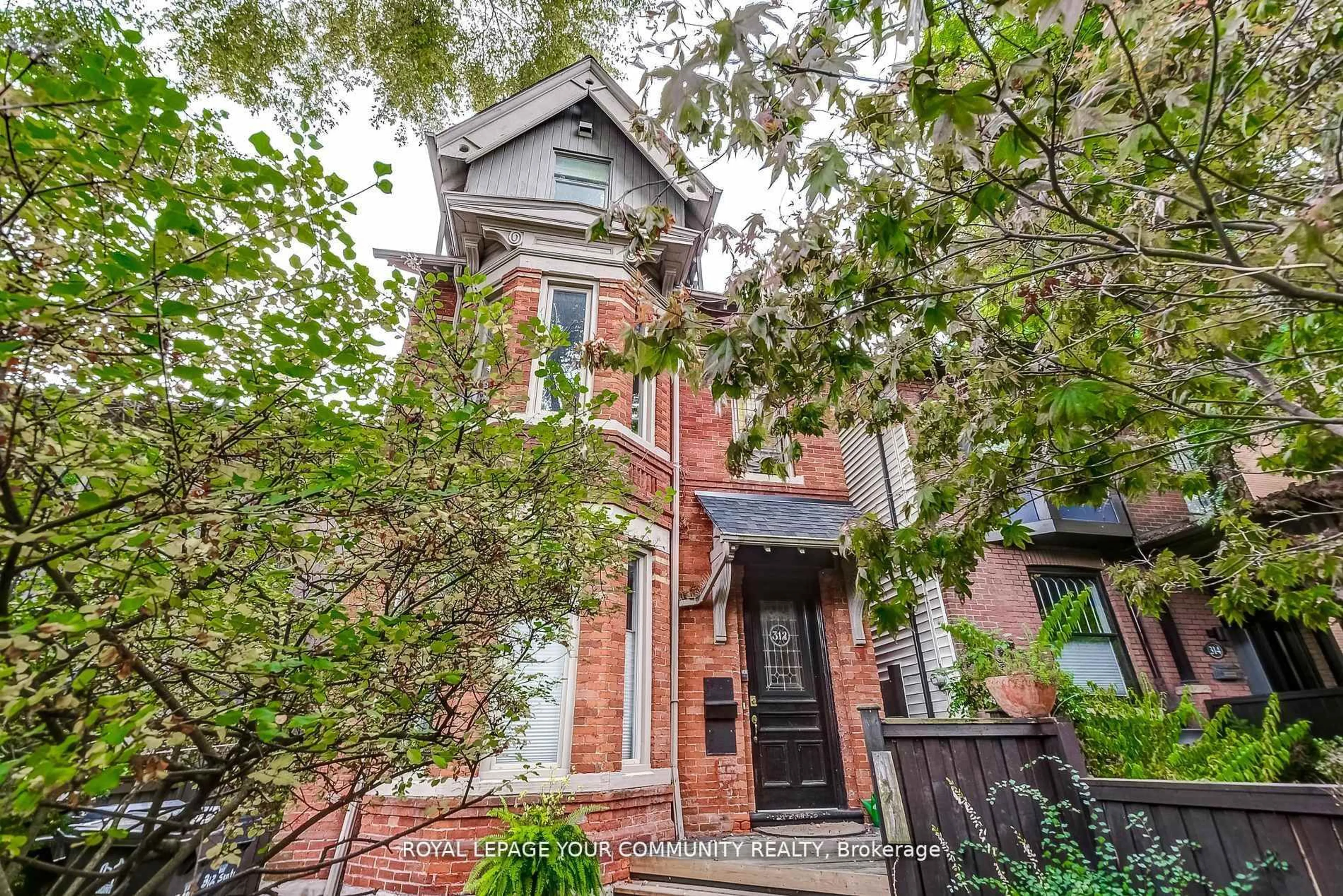 Home with brick exterior material, street for 312 Seaton St, Toronto Ontario M5A 2T7