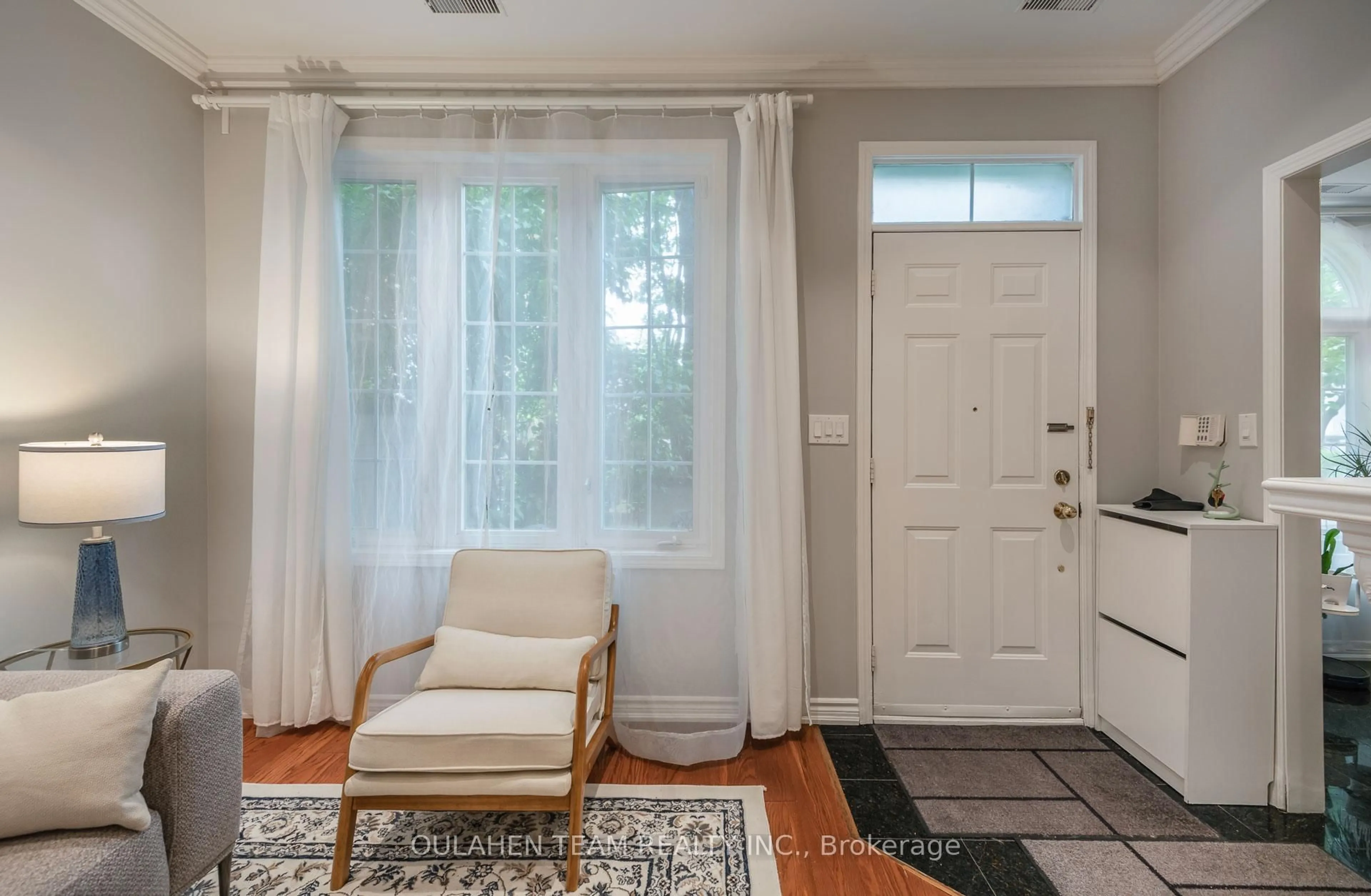 Indoor entryway for 11 Everson Dr #515, Toronto Ontario M2N 7B9