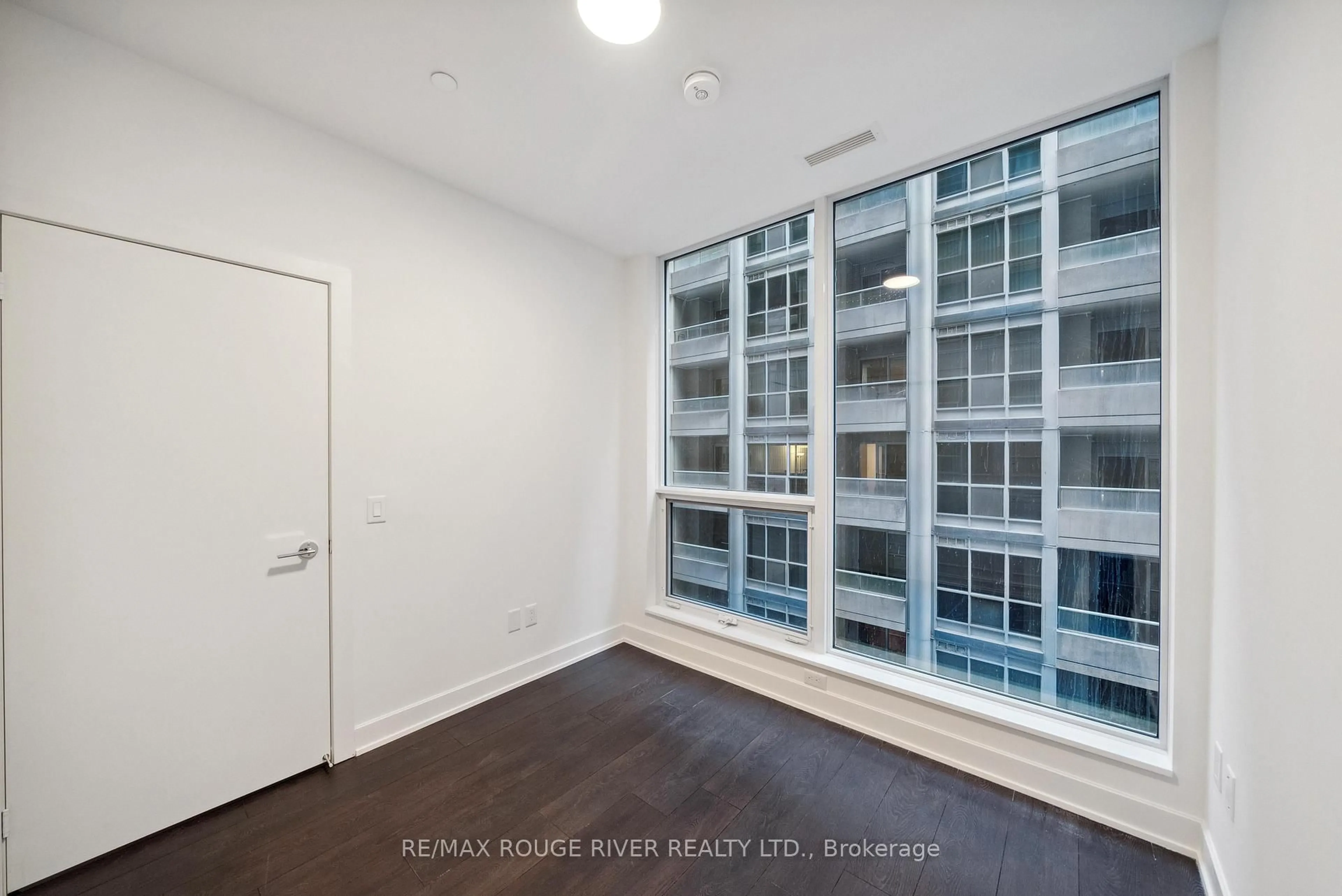 Unknown for 15 Mercer St #301, Toronto Ontario M5V 1H2