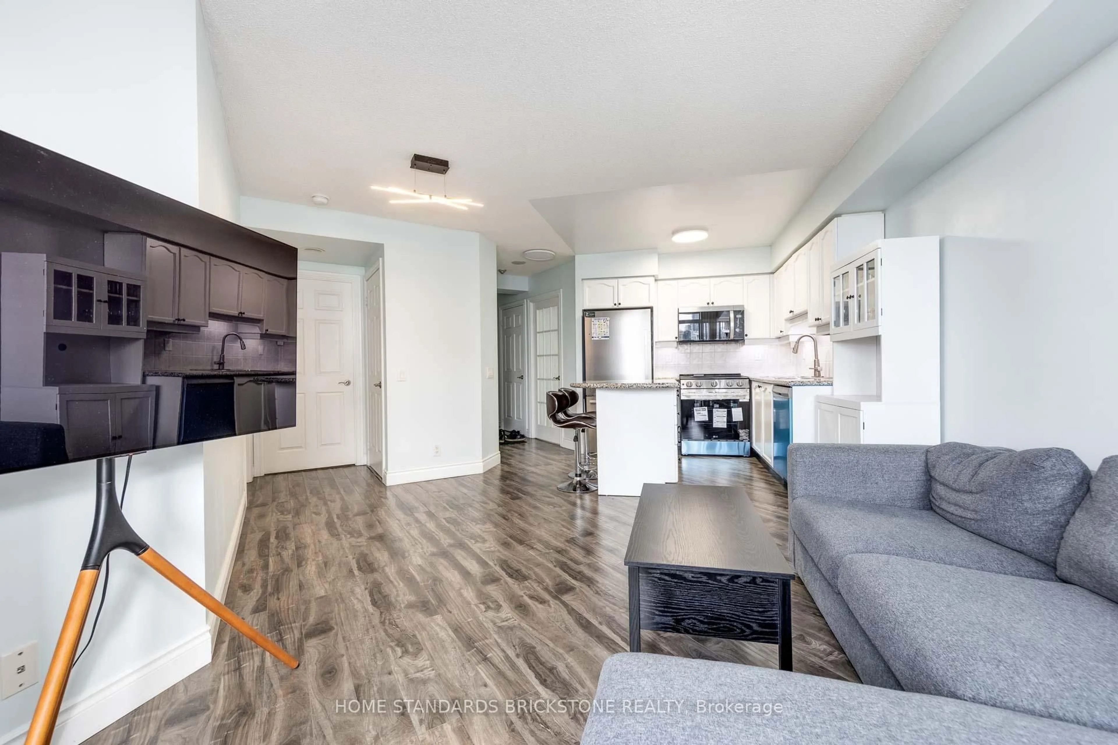 Living room with furniture, unknown for 78 Harrison Garden Blvd #1701, Toronto Ontario M2N 7E2