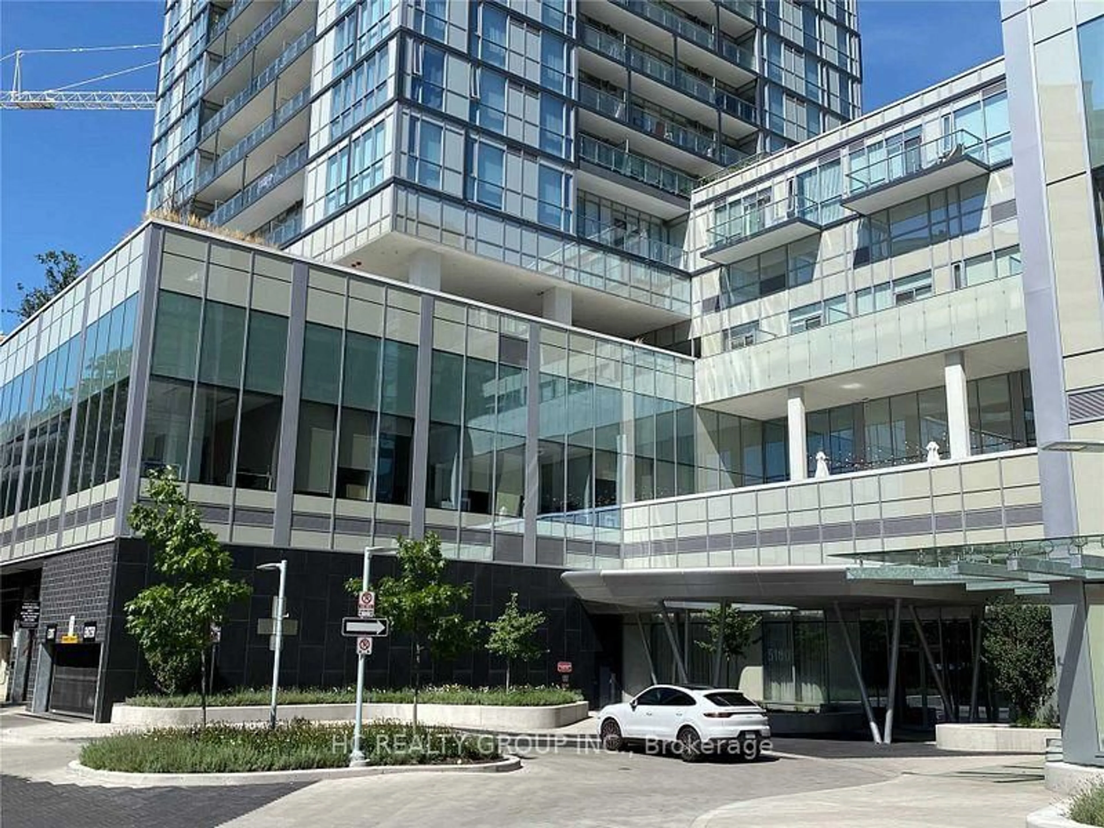 Indoor foyer for 5180 Yonge St #603, Toronto Ontario M2N 0K5
