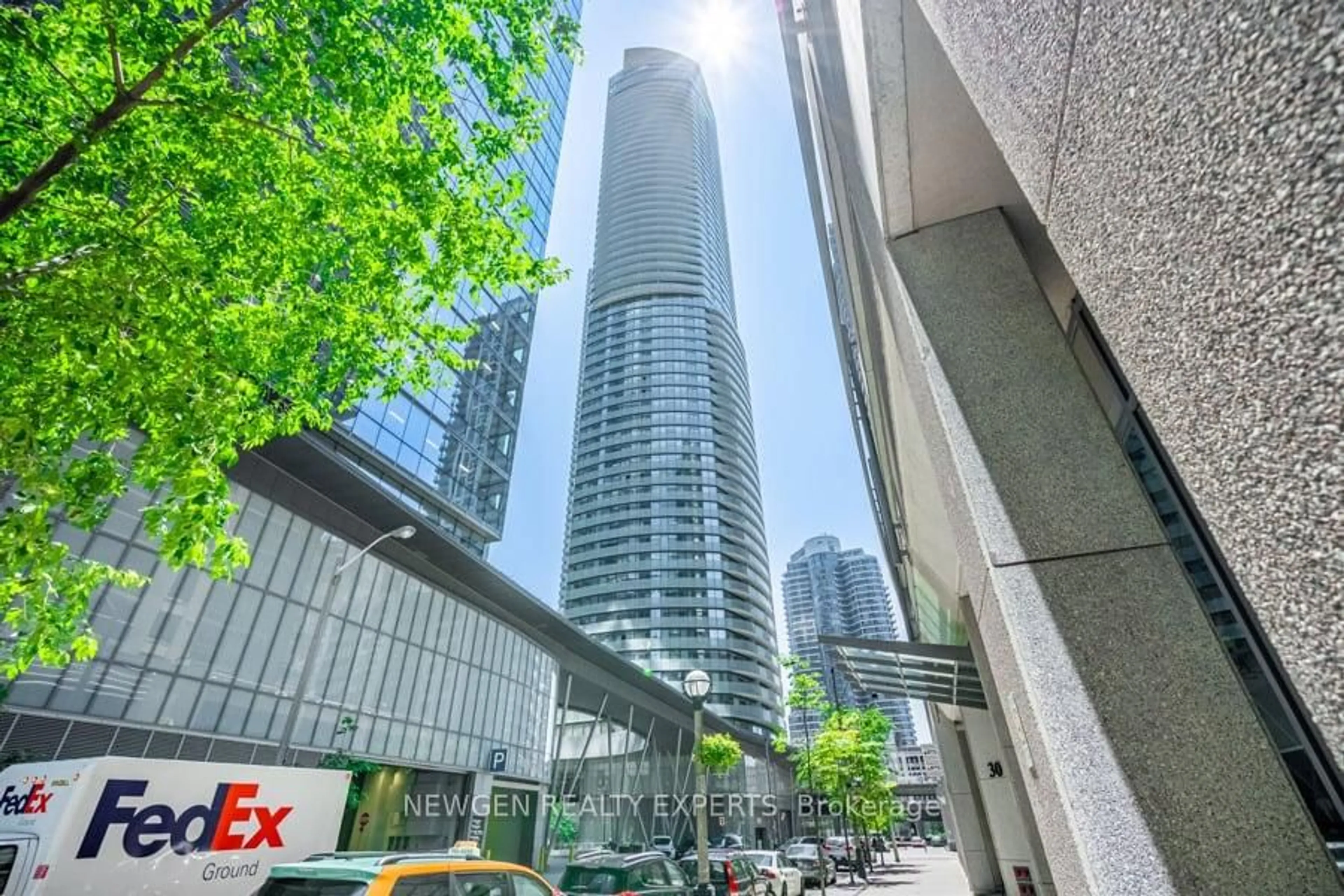Unknown for 12 York St #1207, Toronto Ontario M5J 0A9