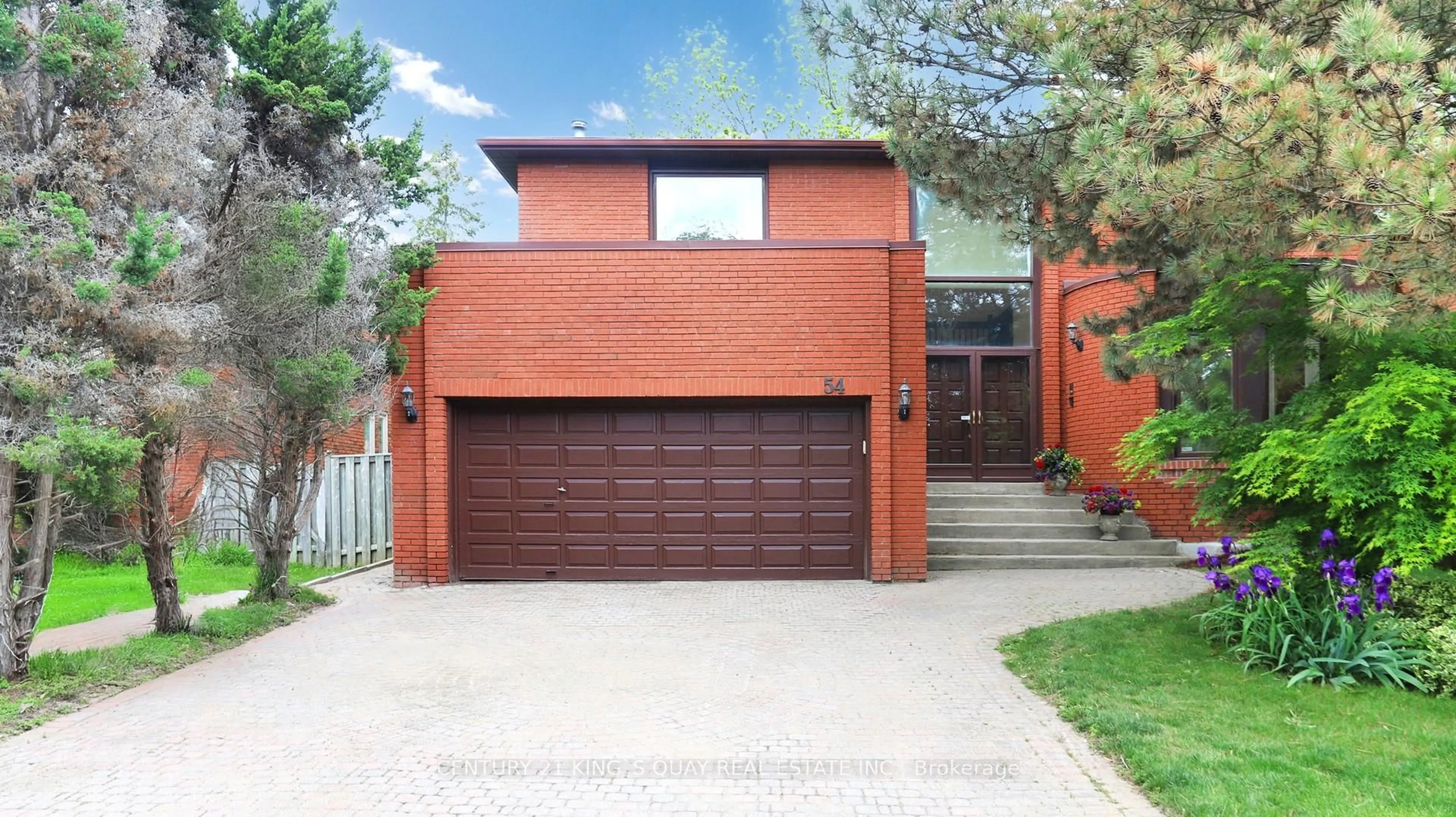 Home with brick exterior material, street for 54 Garnier Crt, Toronto Ontario M2M 4C9