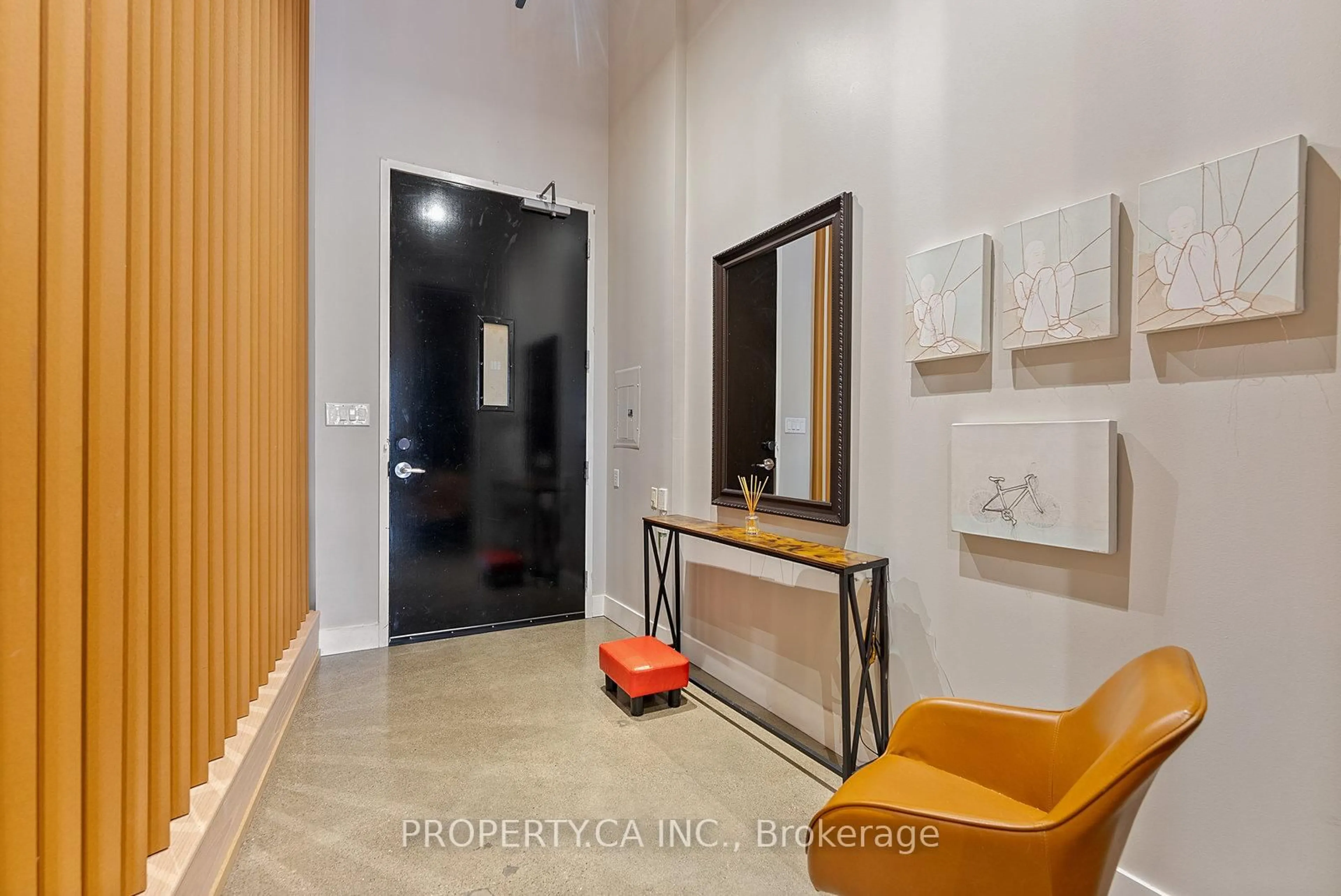 Indoor entryway for 90 Sumach St #606, Toronto Ontario M5A 4R4