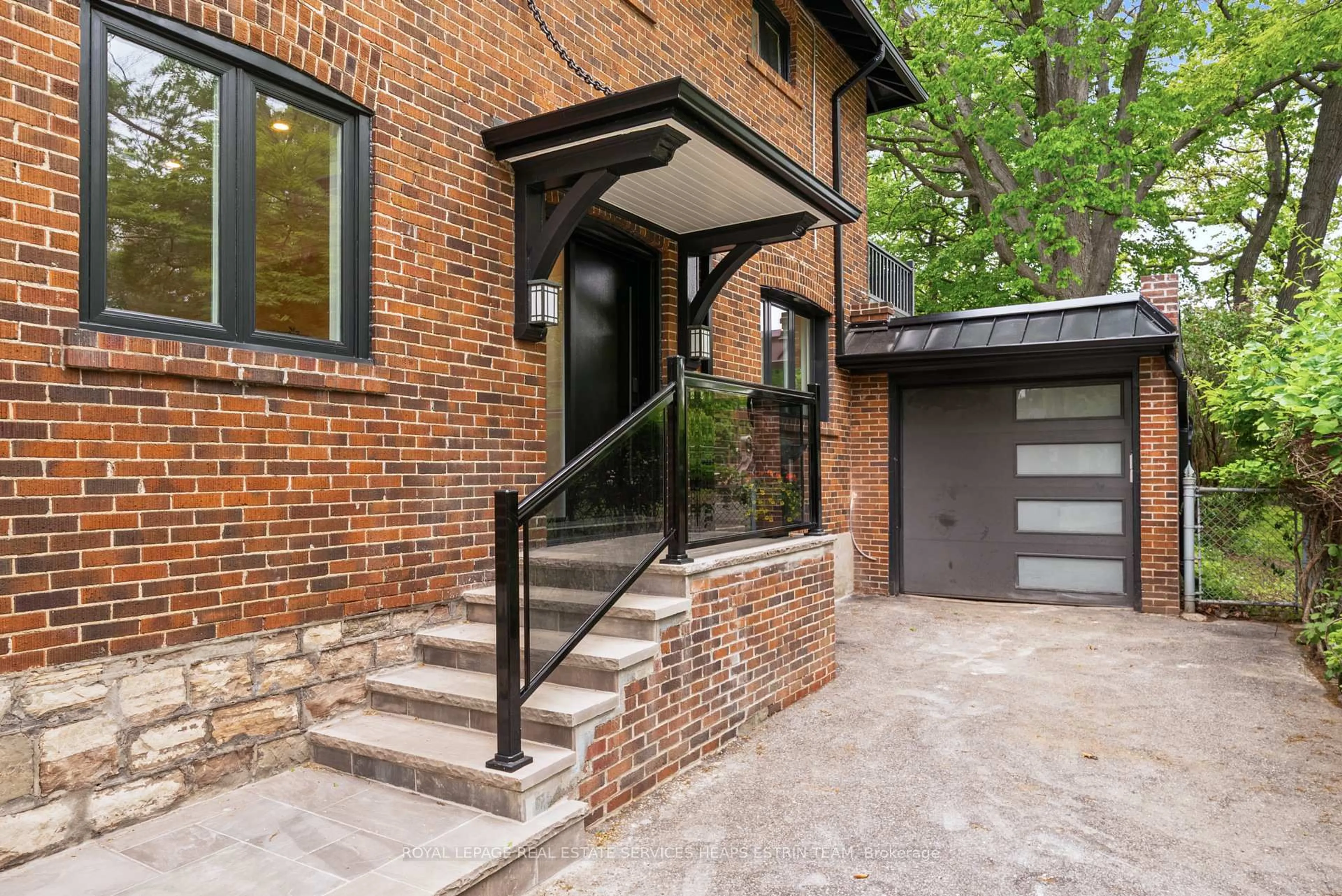 Home with brick exterior material, street for 156 Welland Ave, Toronto Ontario M4T 2J7