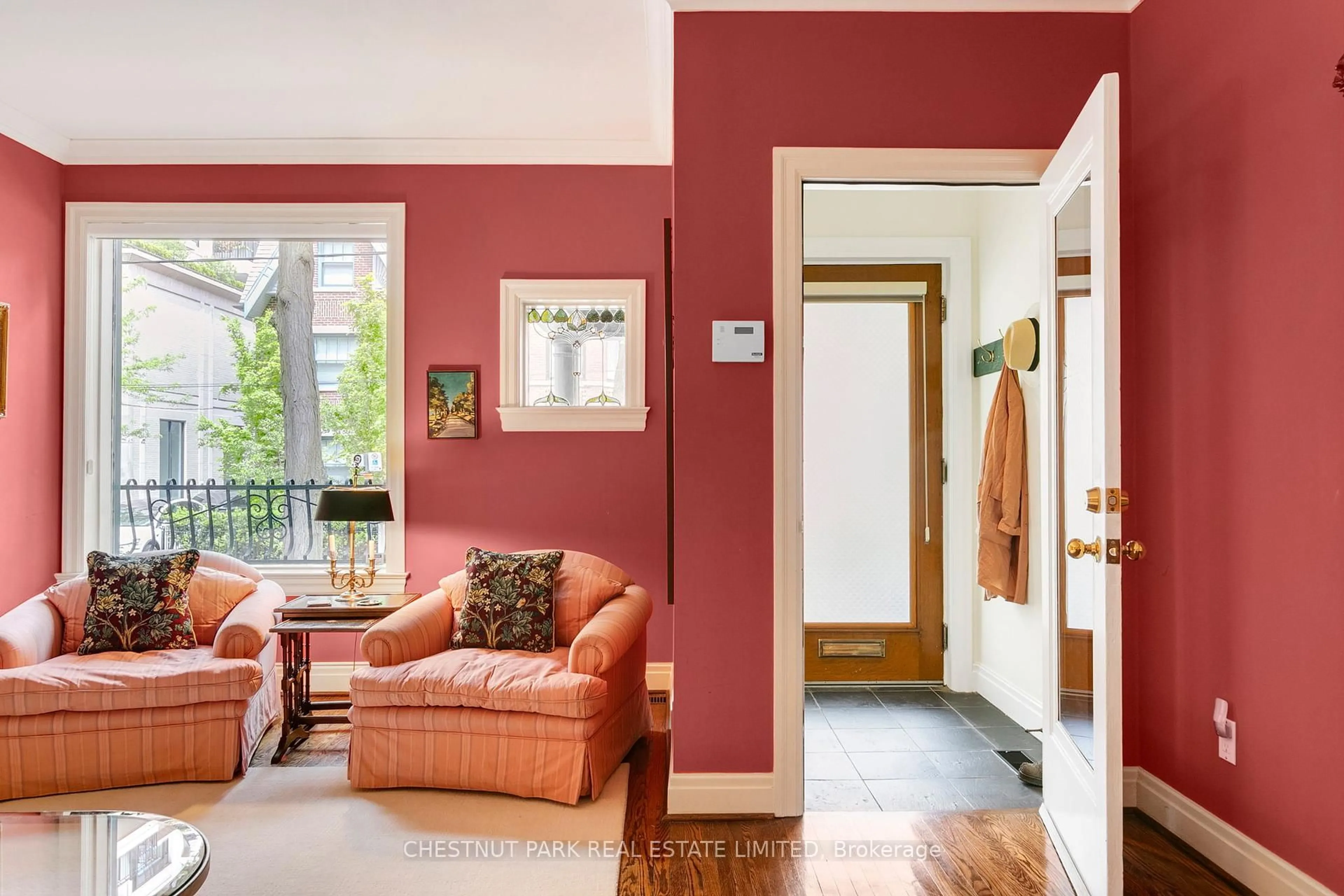 Indoor entryway for 120 Hazelton Ave, Toronto Ontario M5R 2E5