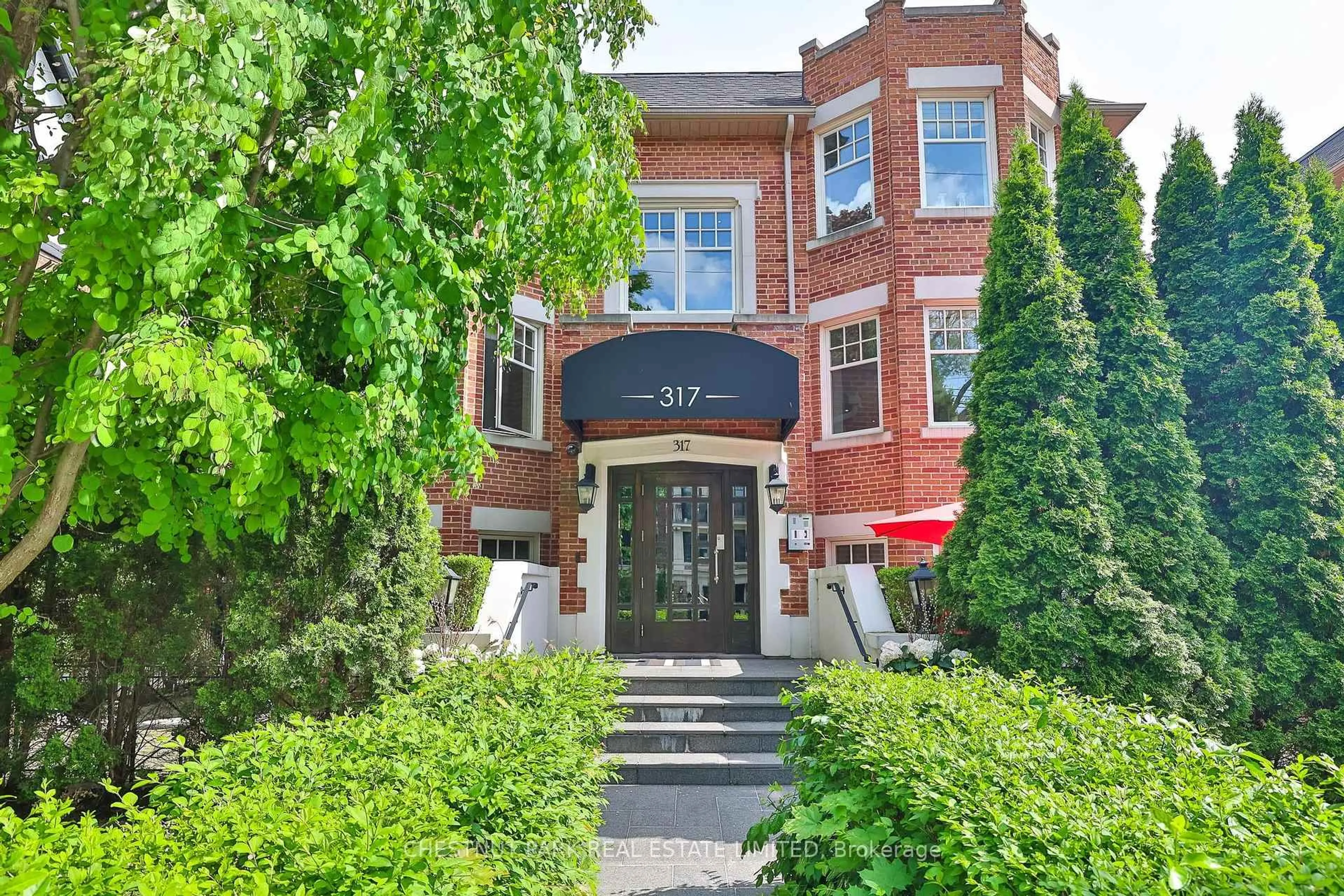 Unknown for 317 Lonsdale Rd #2B, Toronto Ontario M4V 1X3