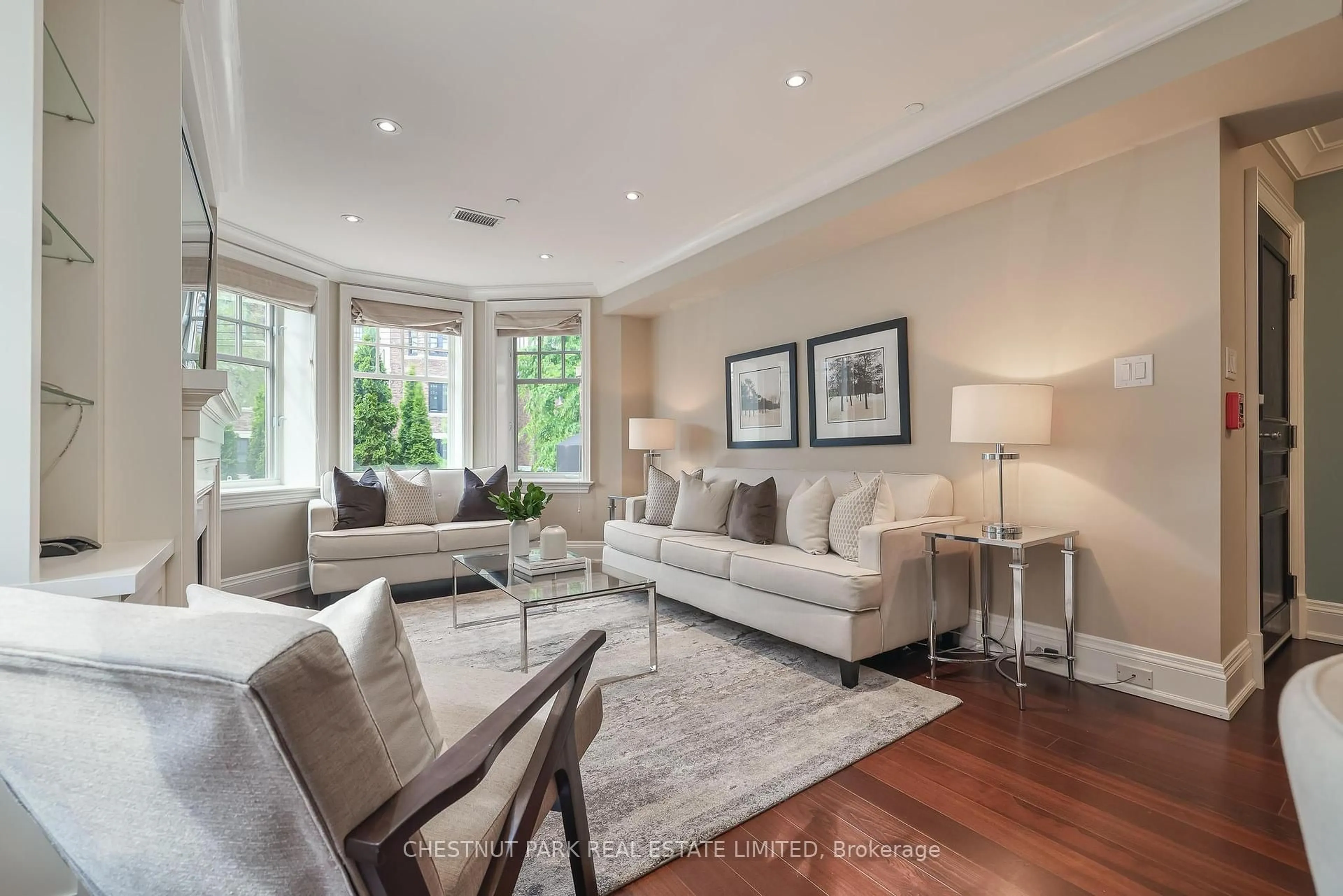 Living room with furniture, unknown for 317 Lonsdale Rd #2B, Toronto Ontario M4V 1X3