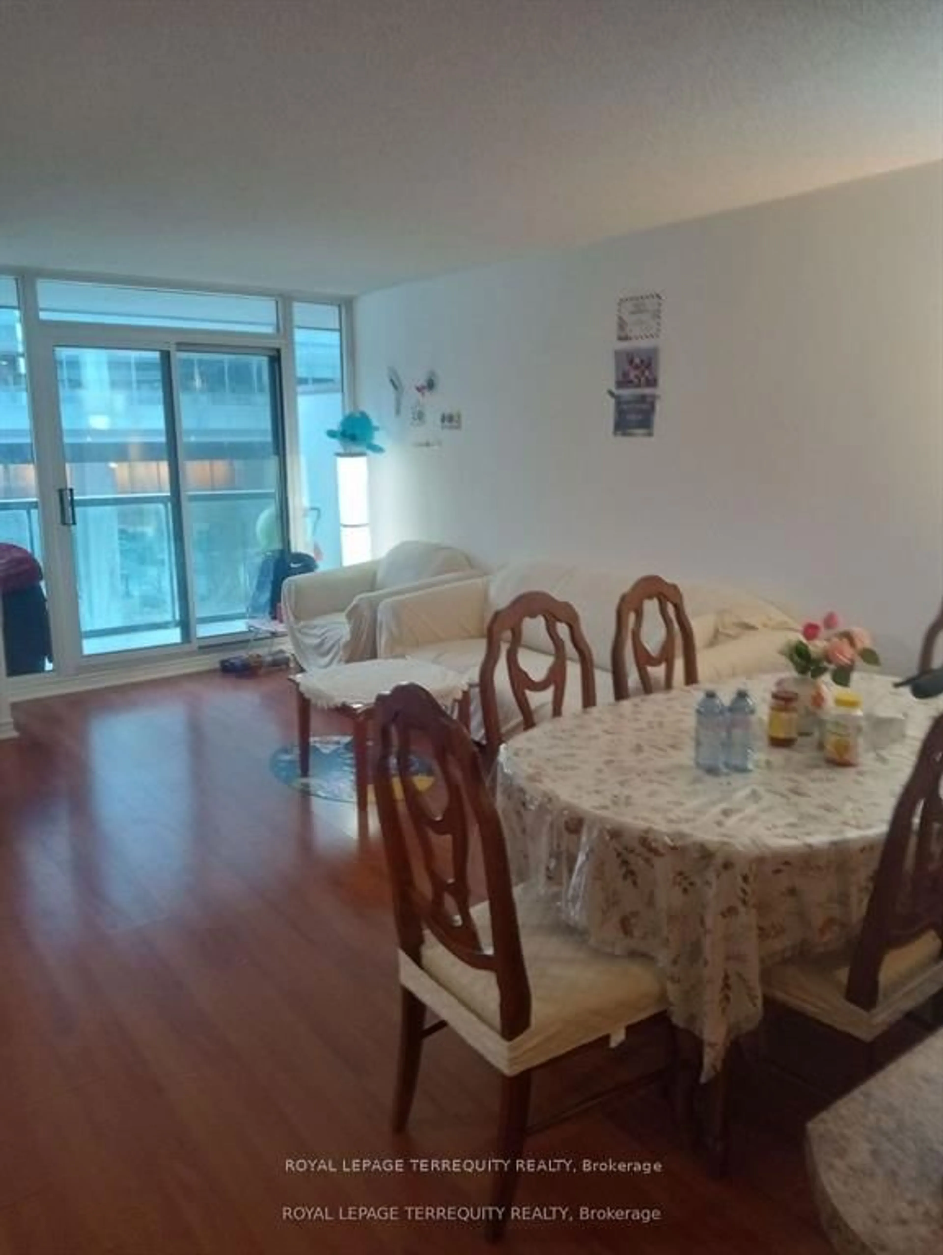 Dining room, unknown for 30 Grand Trunk Cres #503, Toronto Ontario M5J 3A4