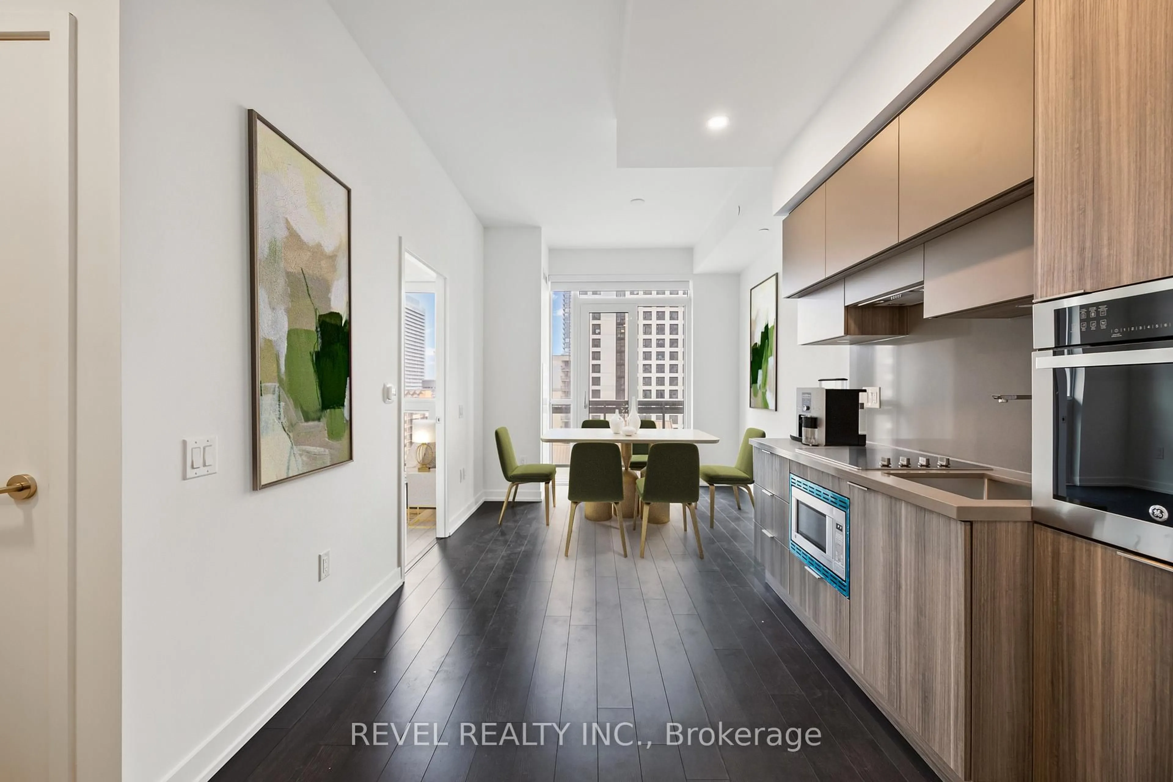 Open concept kitchen, unknown for 39 Roehampton Ave #1210, Toronto Ontario M4P 1P9