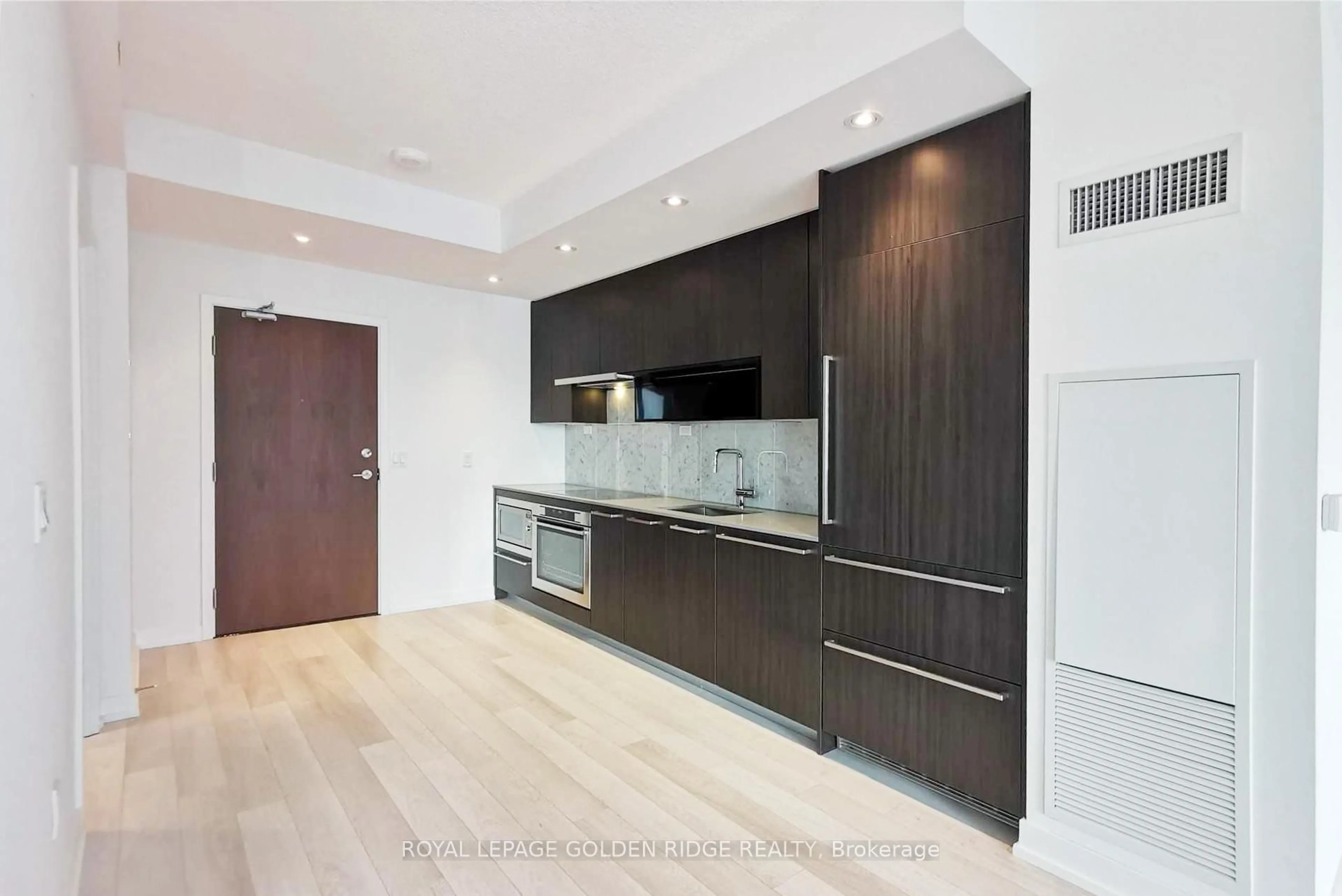 Unknown for 117 McMahon Dr #1108, Toronto Ontario M2K 0E4