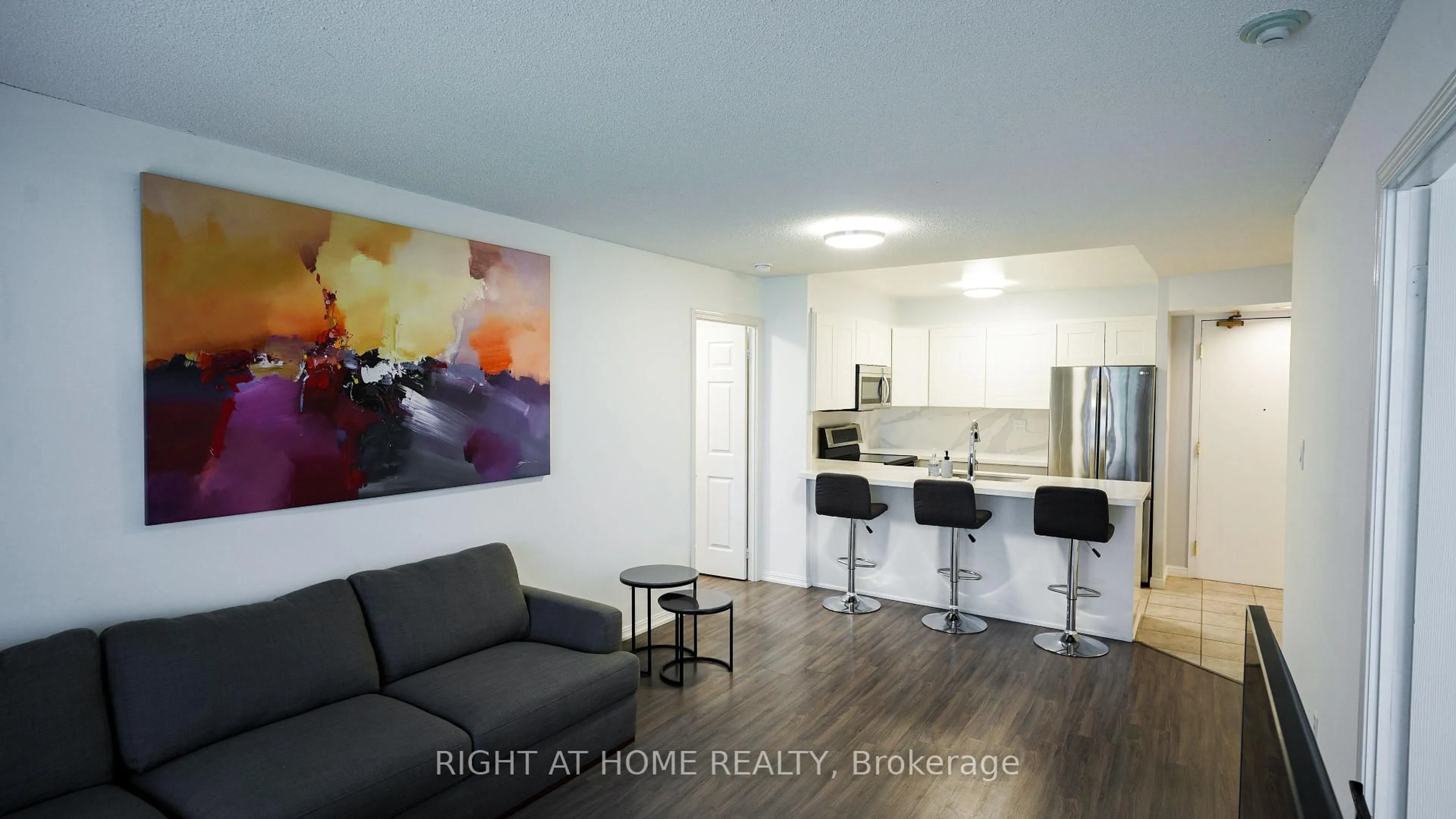Unknown for 188 Redpath Ave #408, Toronto Ontario M4P 3J2