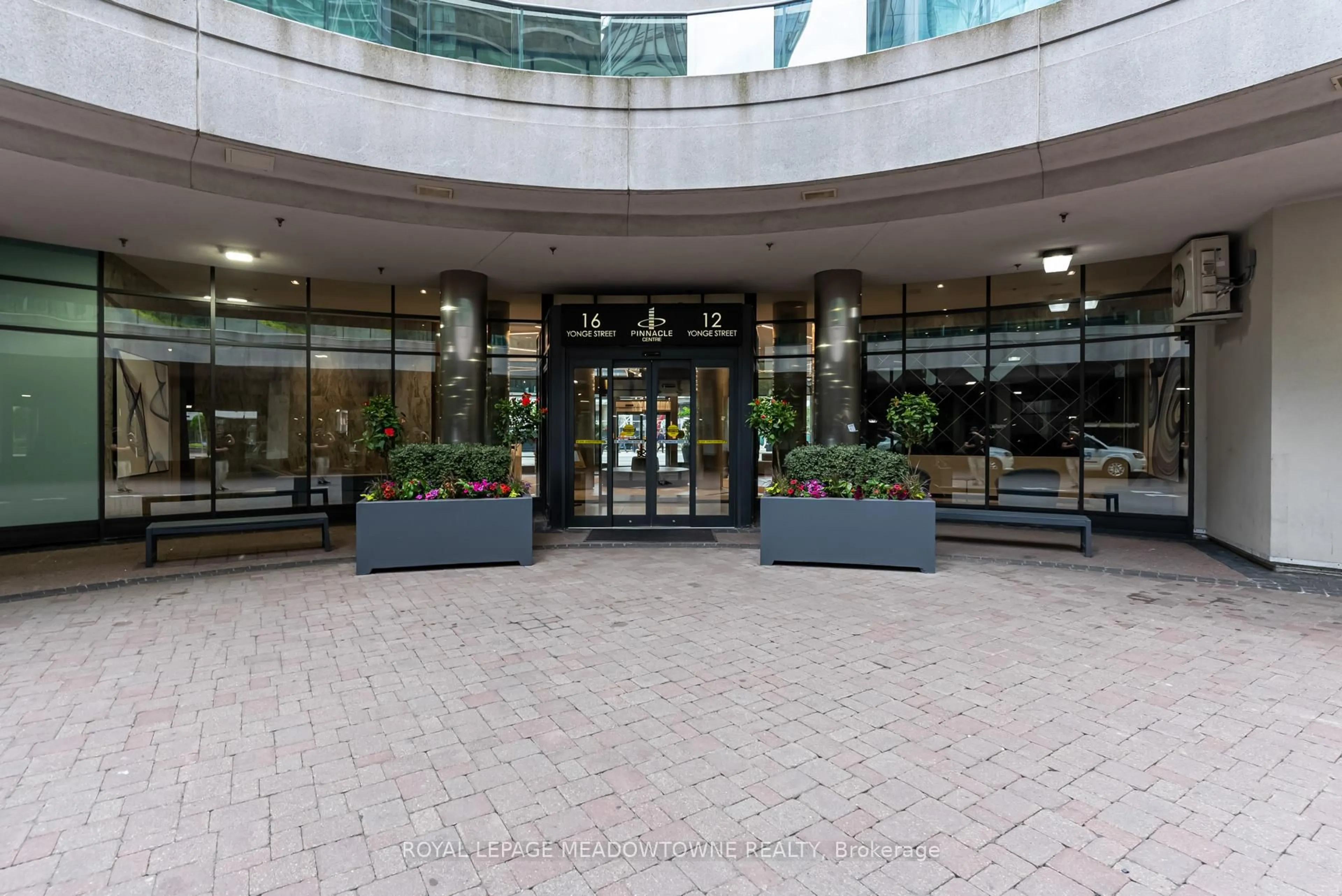 Lobby for 12 Yonge St #1801, Toronto Ontario M5E 1Z9
