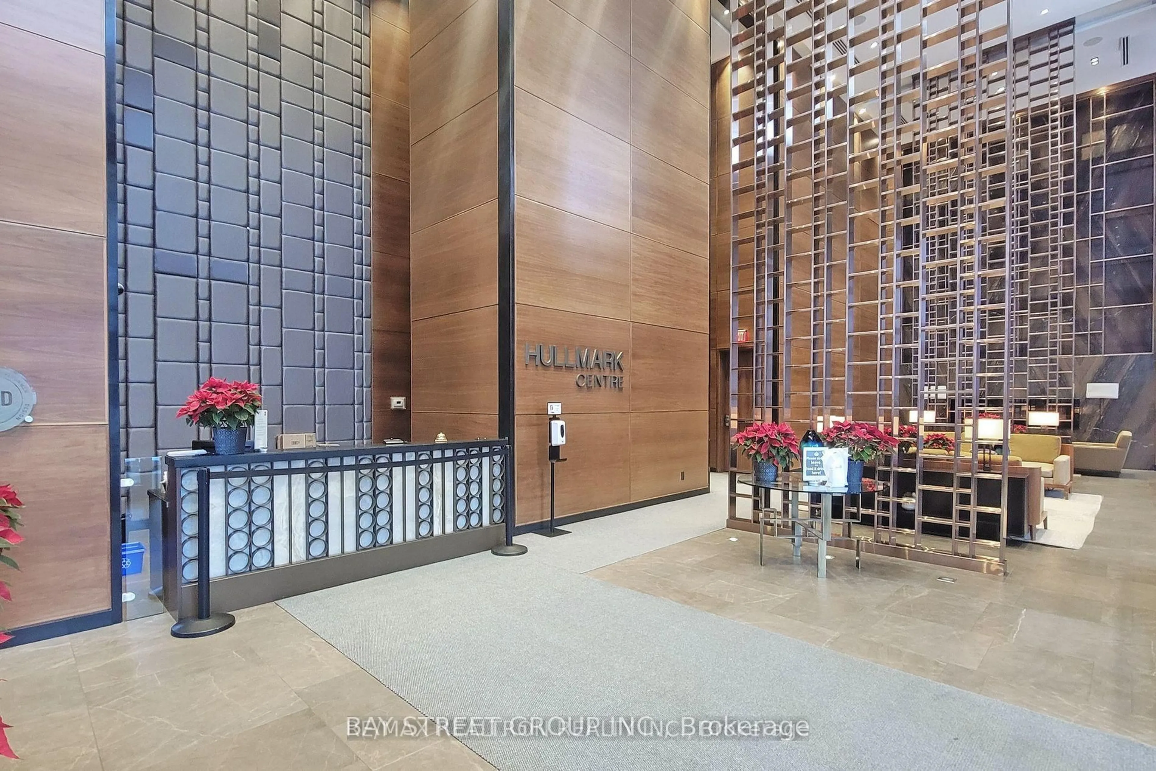 Indoor foyer for 5 Sheppard Ave #4218, Toronto Ontario M2N 0G4