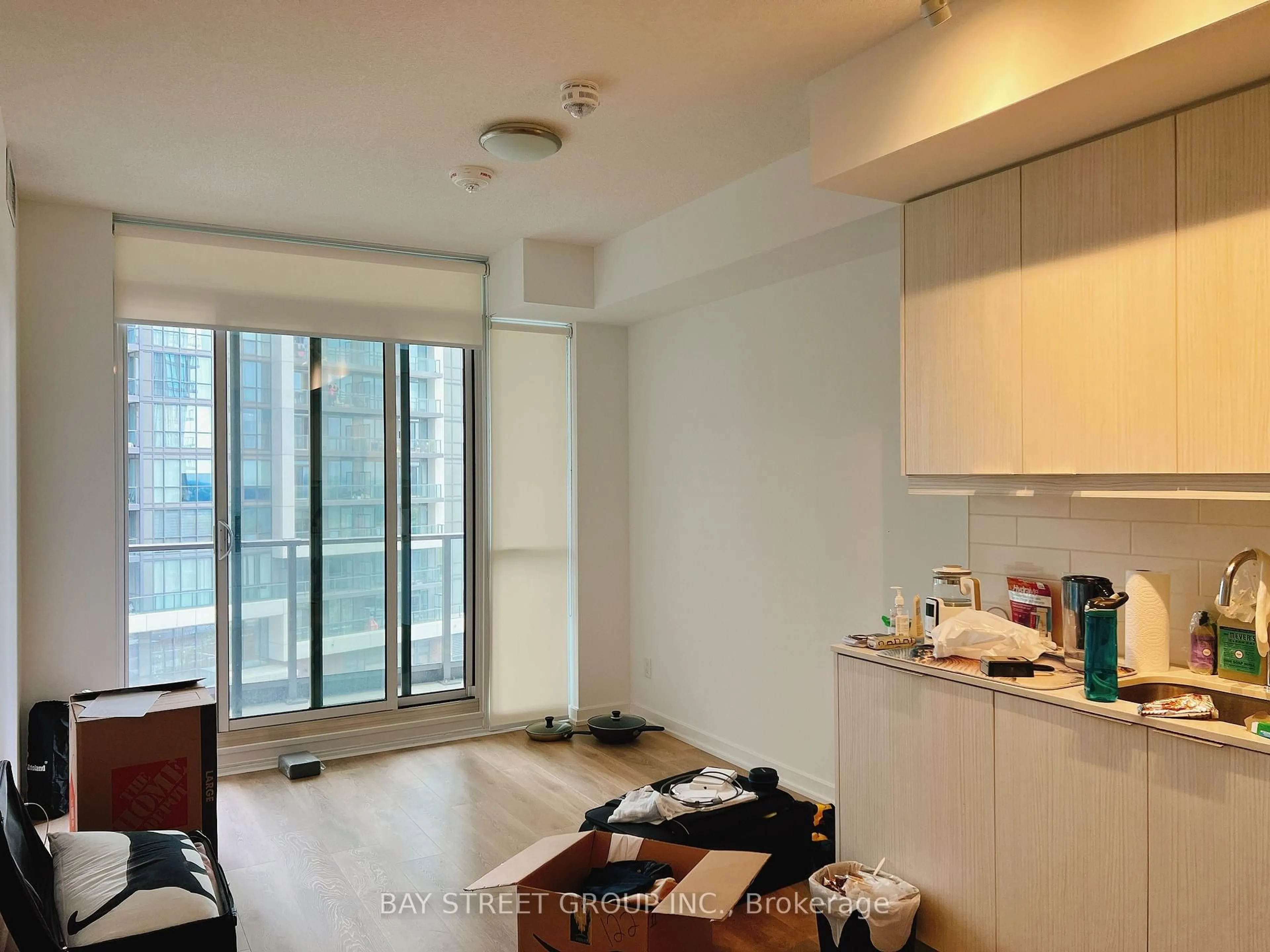 Unknown for 36 Forest Manor Rd #521, Toronto Ontario M2J 1M1