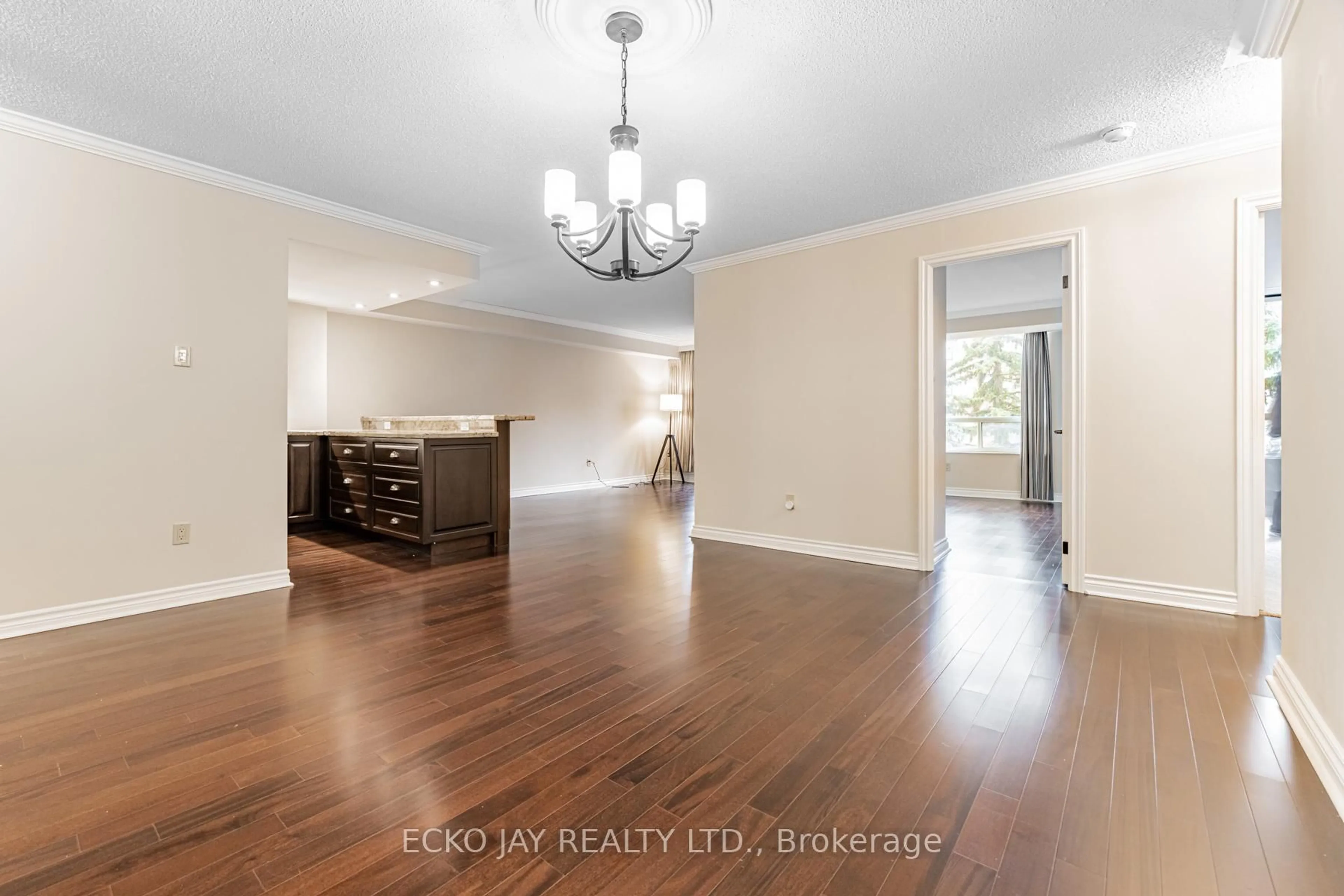 Unknown for 1200 Don Mills Rd #412, Toronto Ontario M3B 3N8