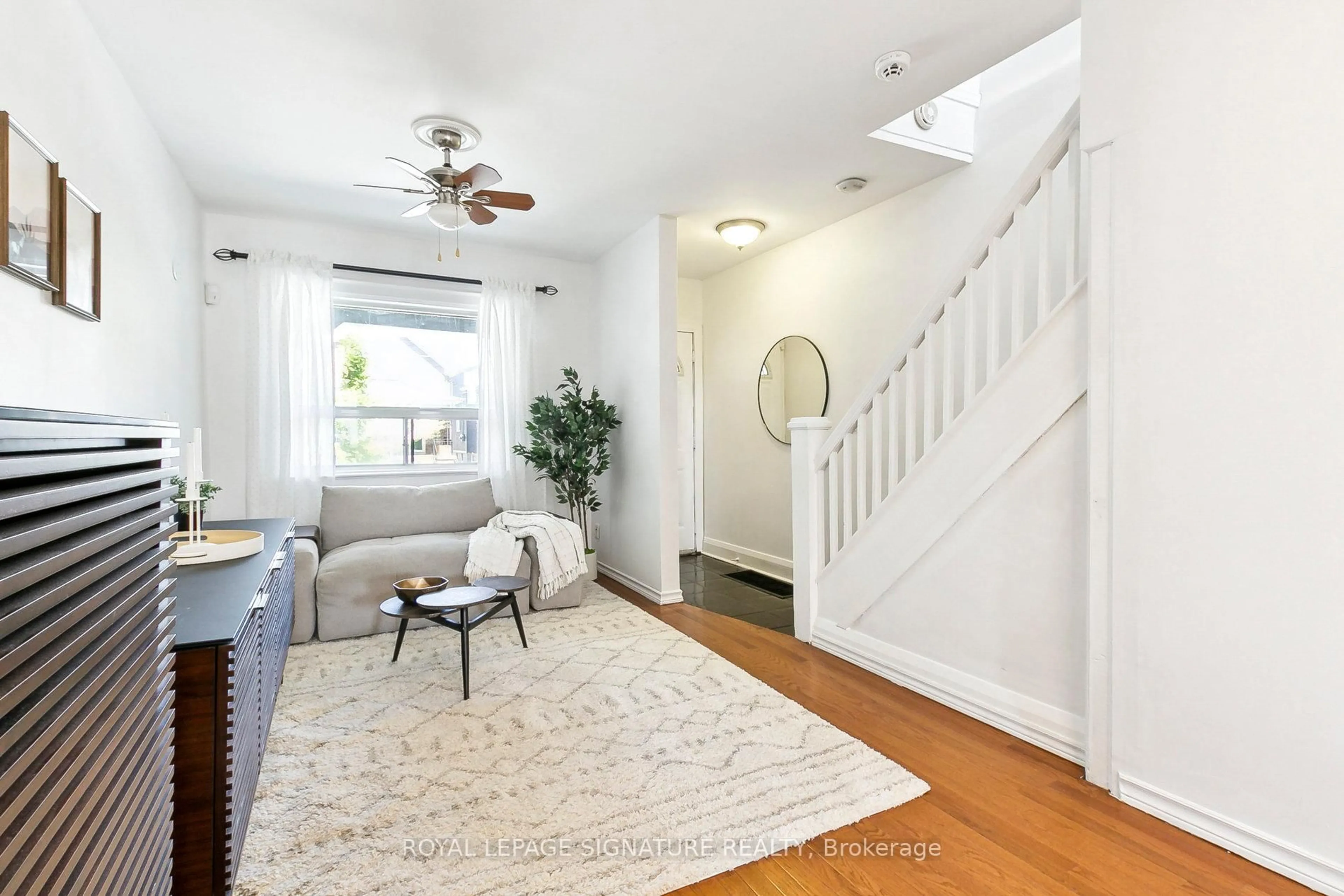 Living room with furniture, unknown for 546 Lauder Ave, Toronto Ontario M6E 3J6