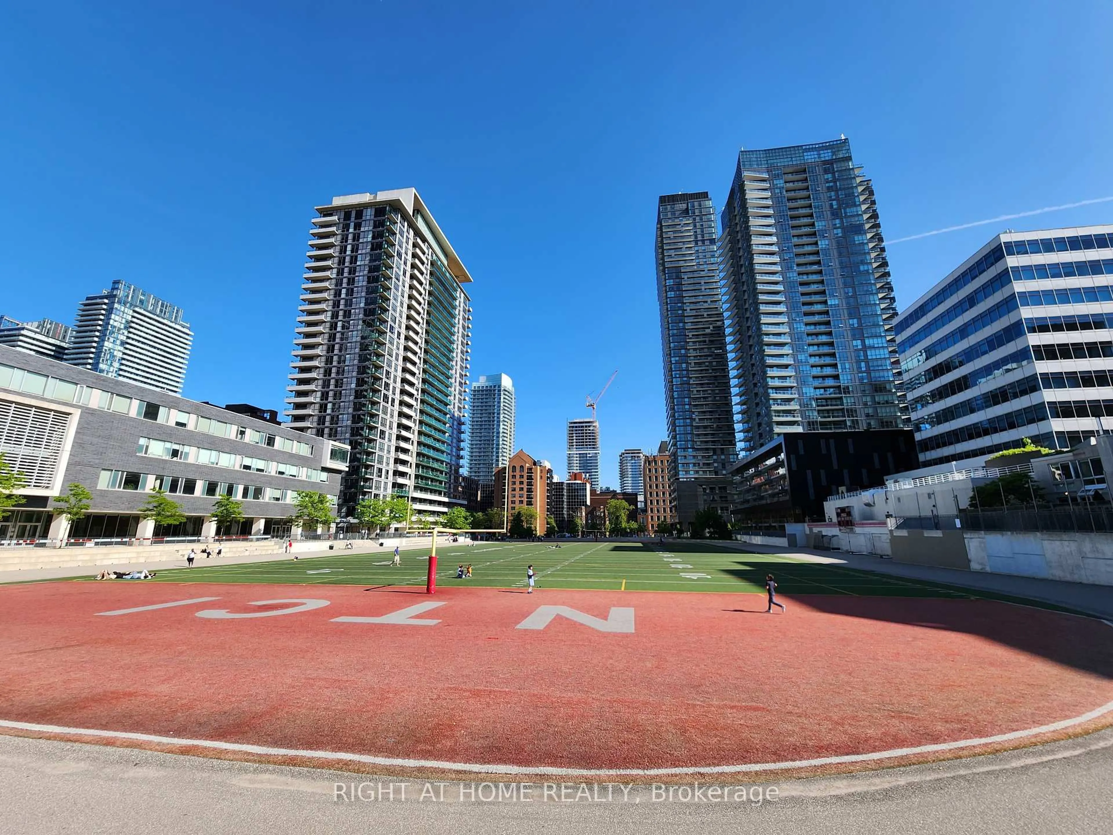 A pic from outside/outdoor area/front of a property/back of a property/a pic from drone, city buildings view from balcony for 30 Roehampton Ave #2308, Toronto Ontario M4P 0B9