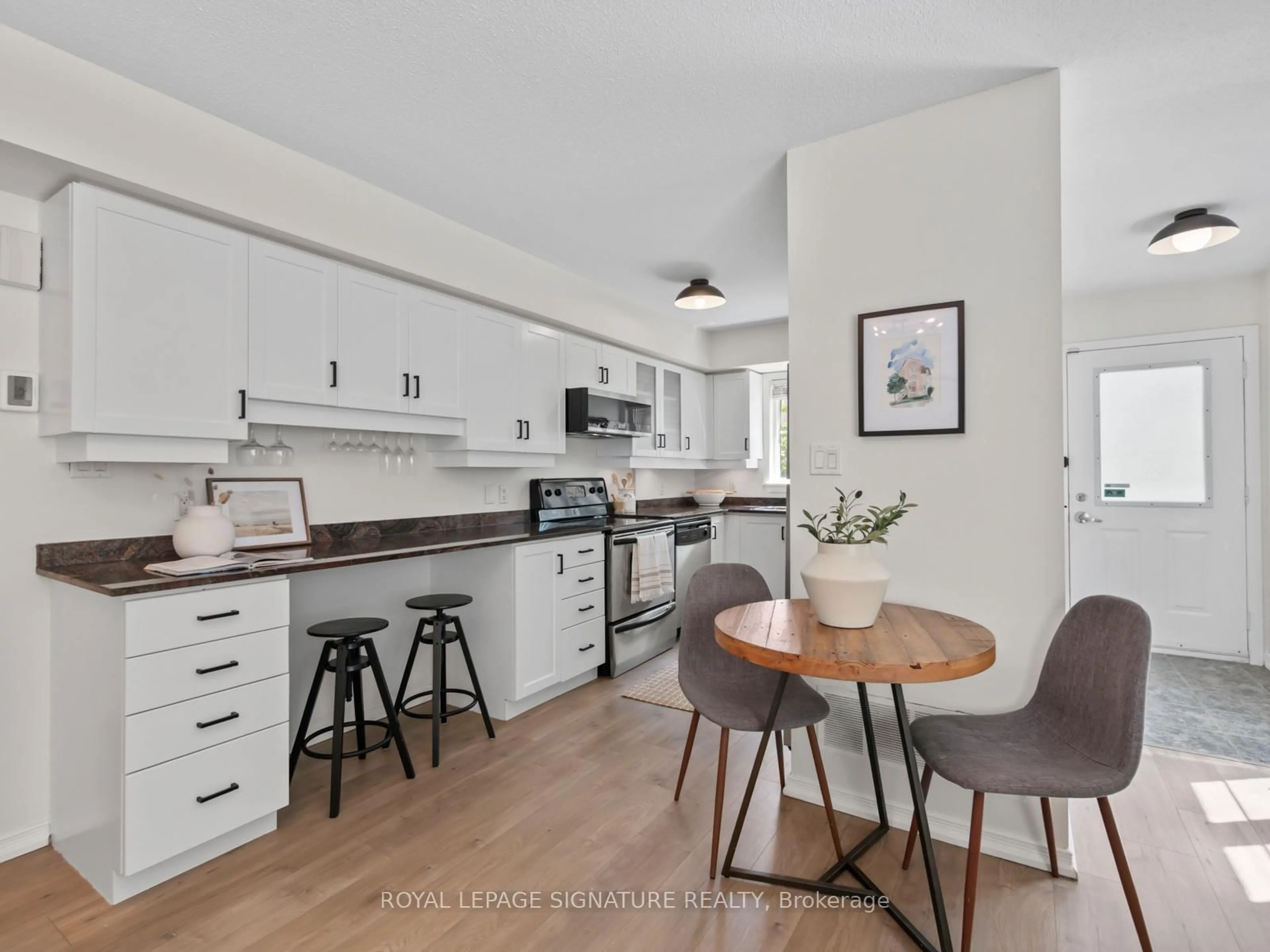 Open concept kitchen, unknown for 54 East Liberty St #1001, Toronto Ontario M6K 3P3