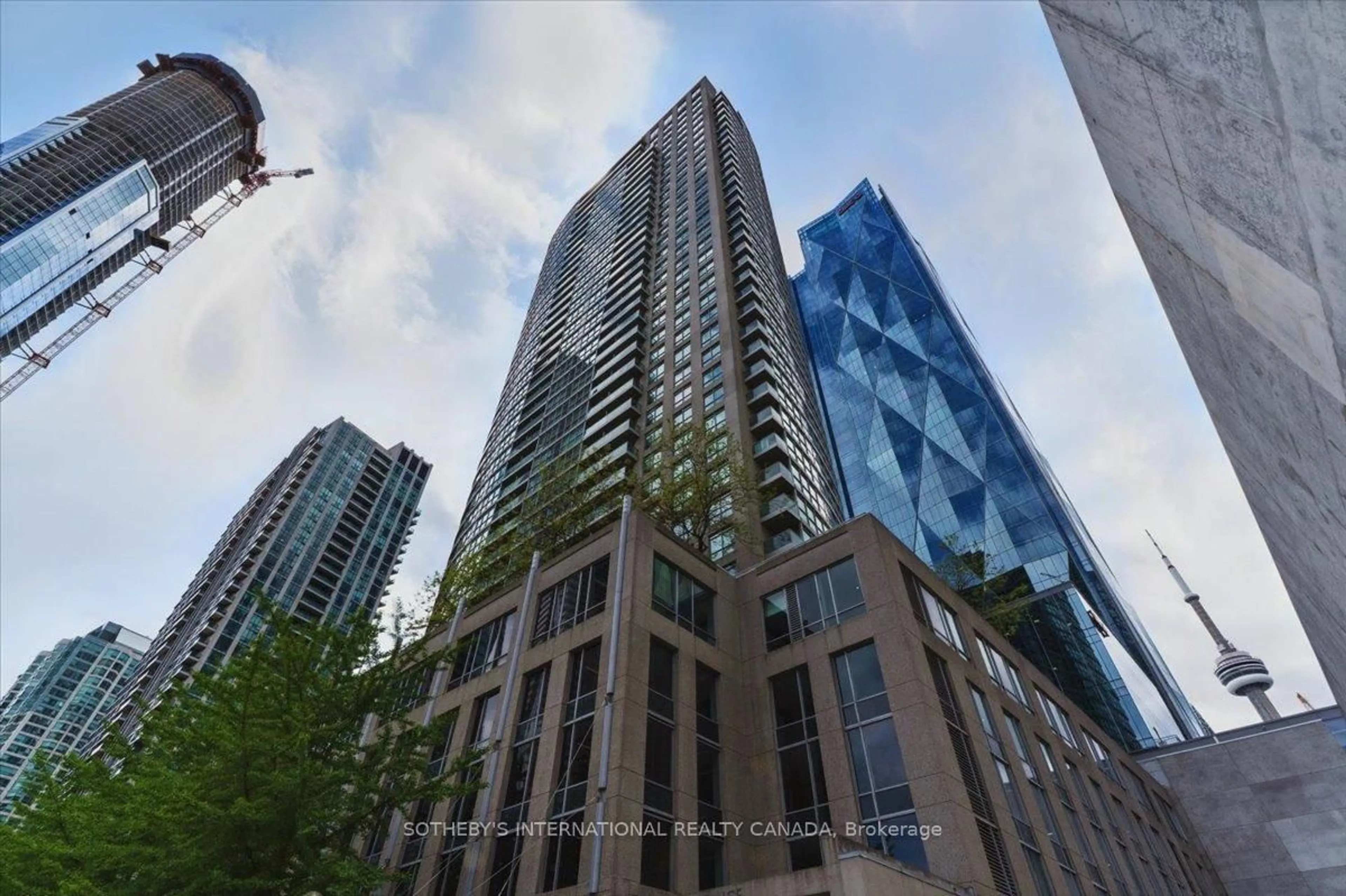 A pic from outside/outdoor area/front of a property/back of a property/a pic from drone, city buildings view from balcony for 18 yonge St #2903, Toronto Ontario M5E 1Z8