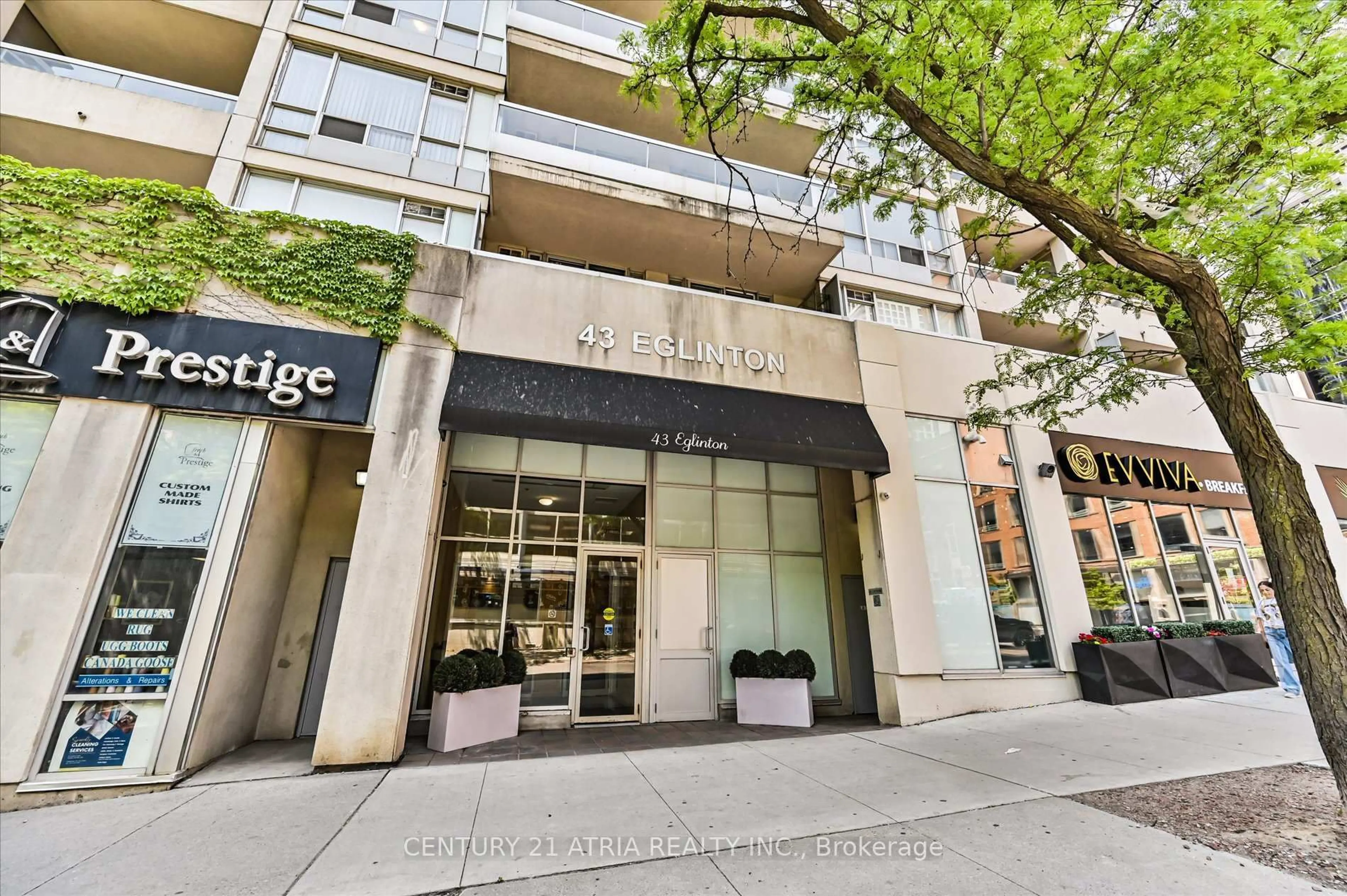 Unknown for 43 Eglinton Ave #508, Toronto Ontario M4P 1A2