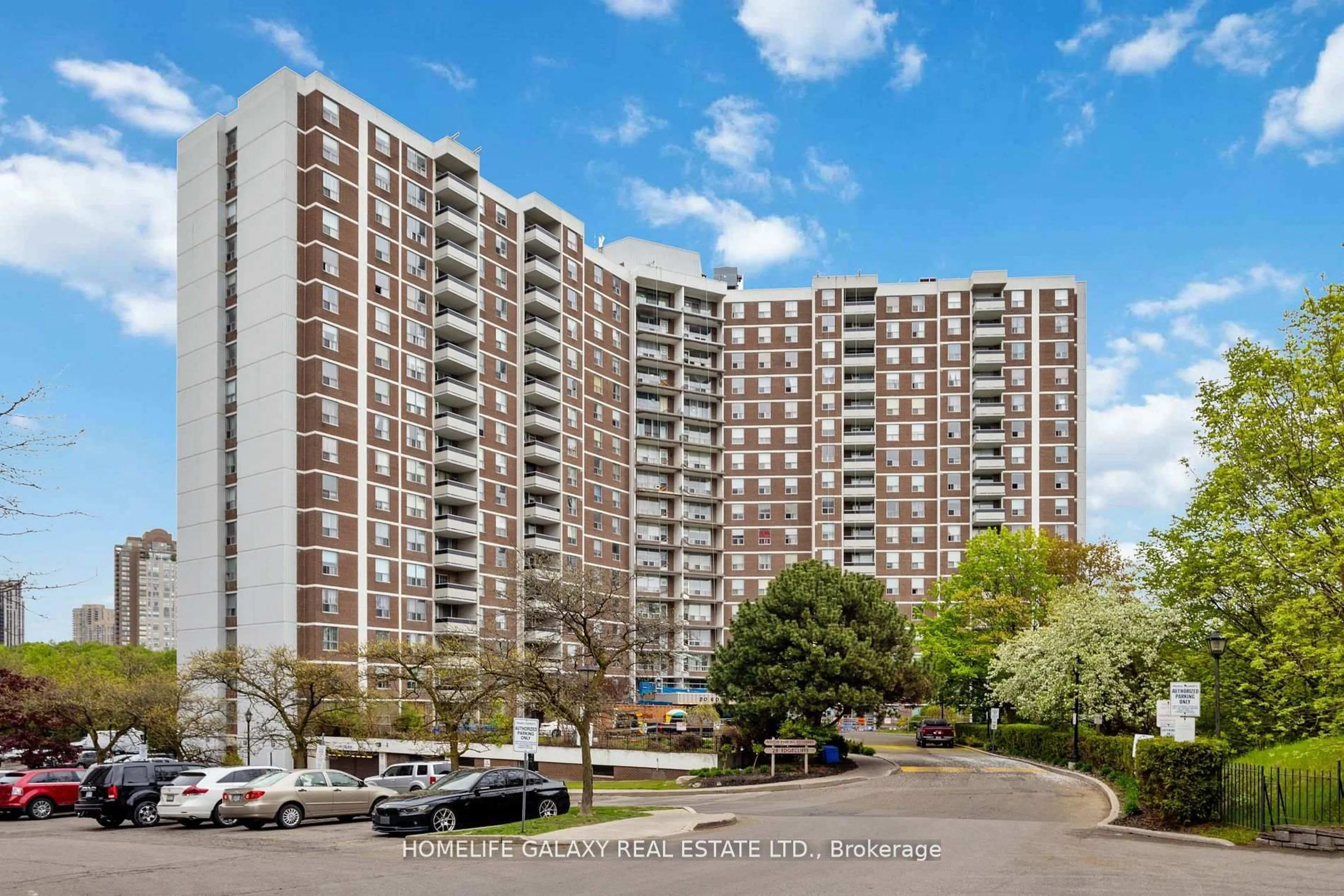A pic from outside/outdoor area/front of a property/back of a property/a pic from drone, unknown for 20 Edgecliff Gfwy #616, Toronto Ontario M3C 3A4