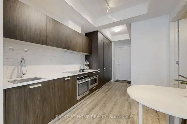 Additional image 21 of 50 Charles St Unit 3906