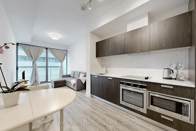 Additional image 20 of 50 Charles St Unit 3906