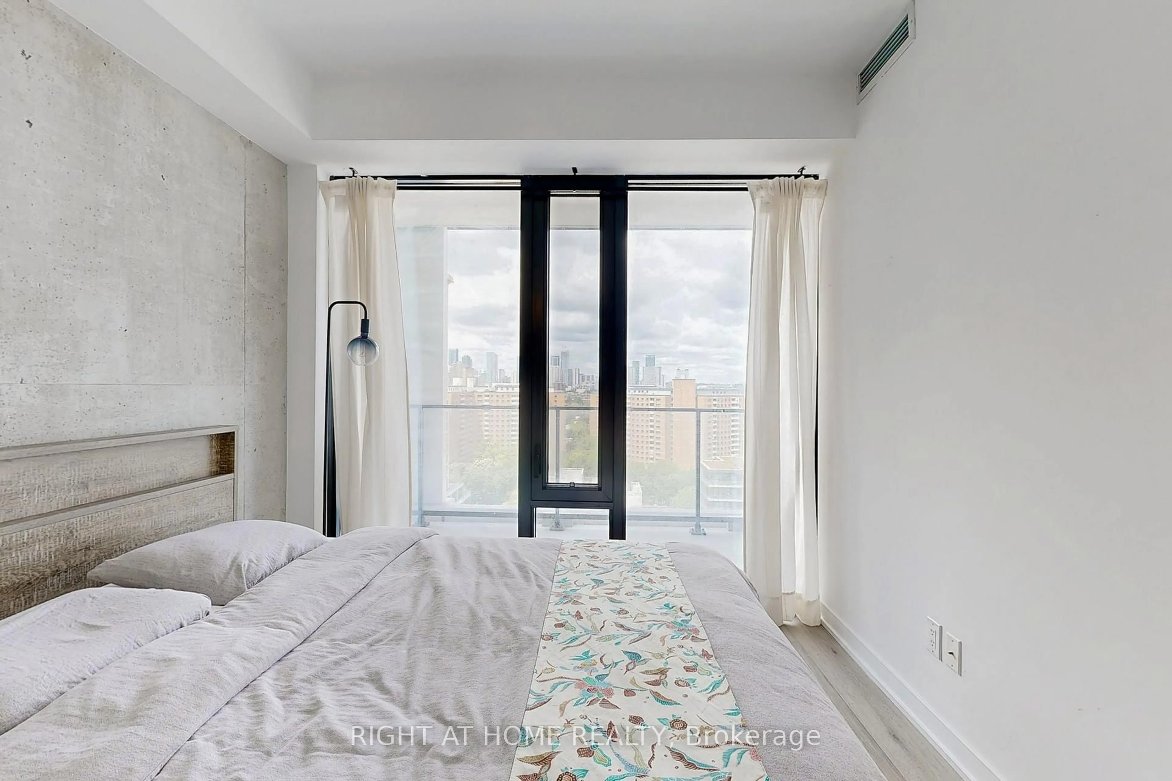 Bedroom with bed, unknown for 55 Ontario St #1601, Toronto Ontario M5A 0T8