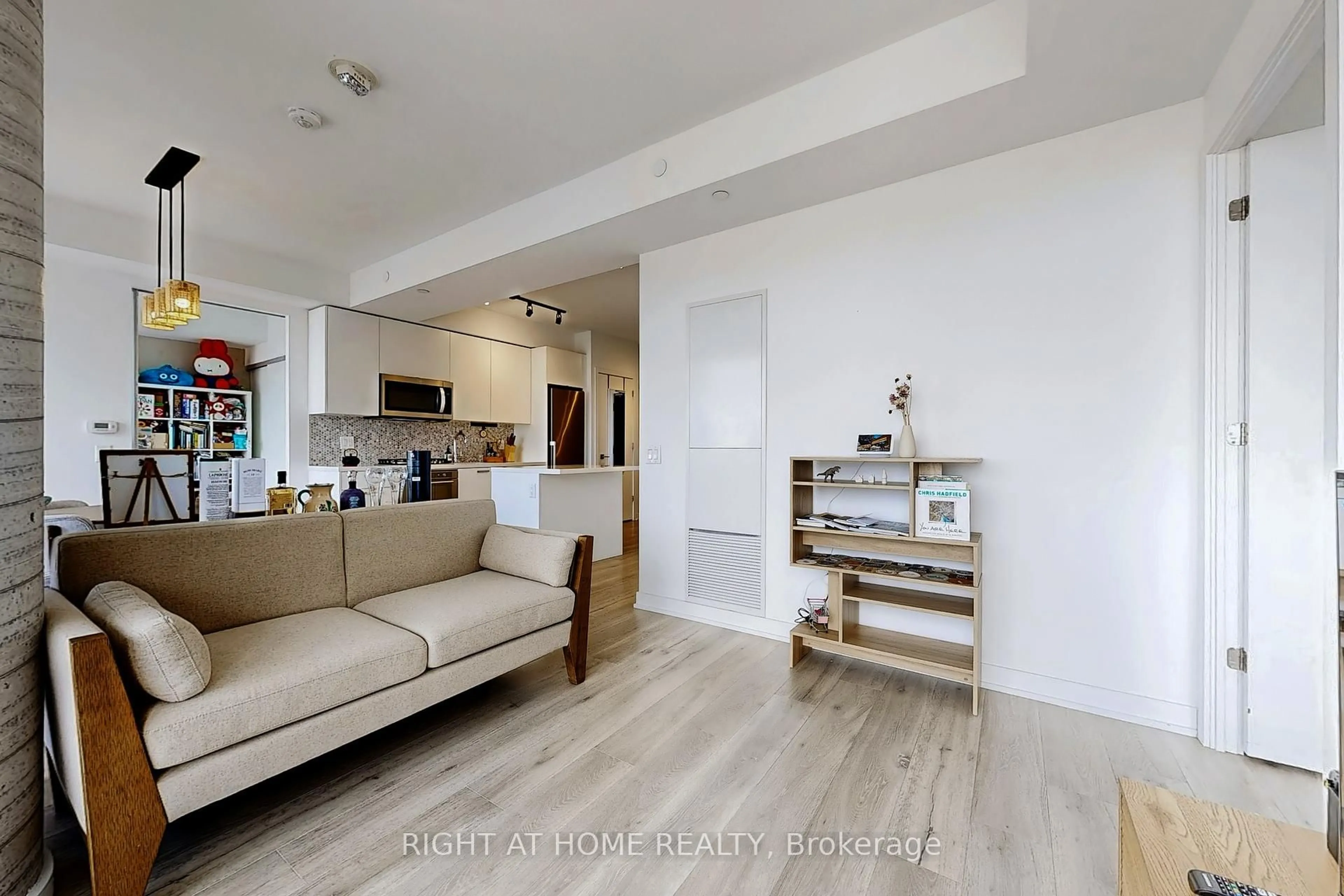 Living room with furniture, unknown for 55 Ontario St #1601, Toronto Ontario M5A 0T8