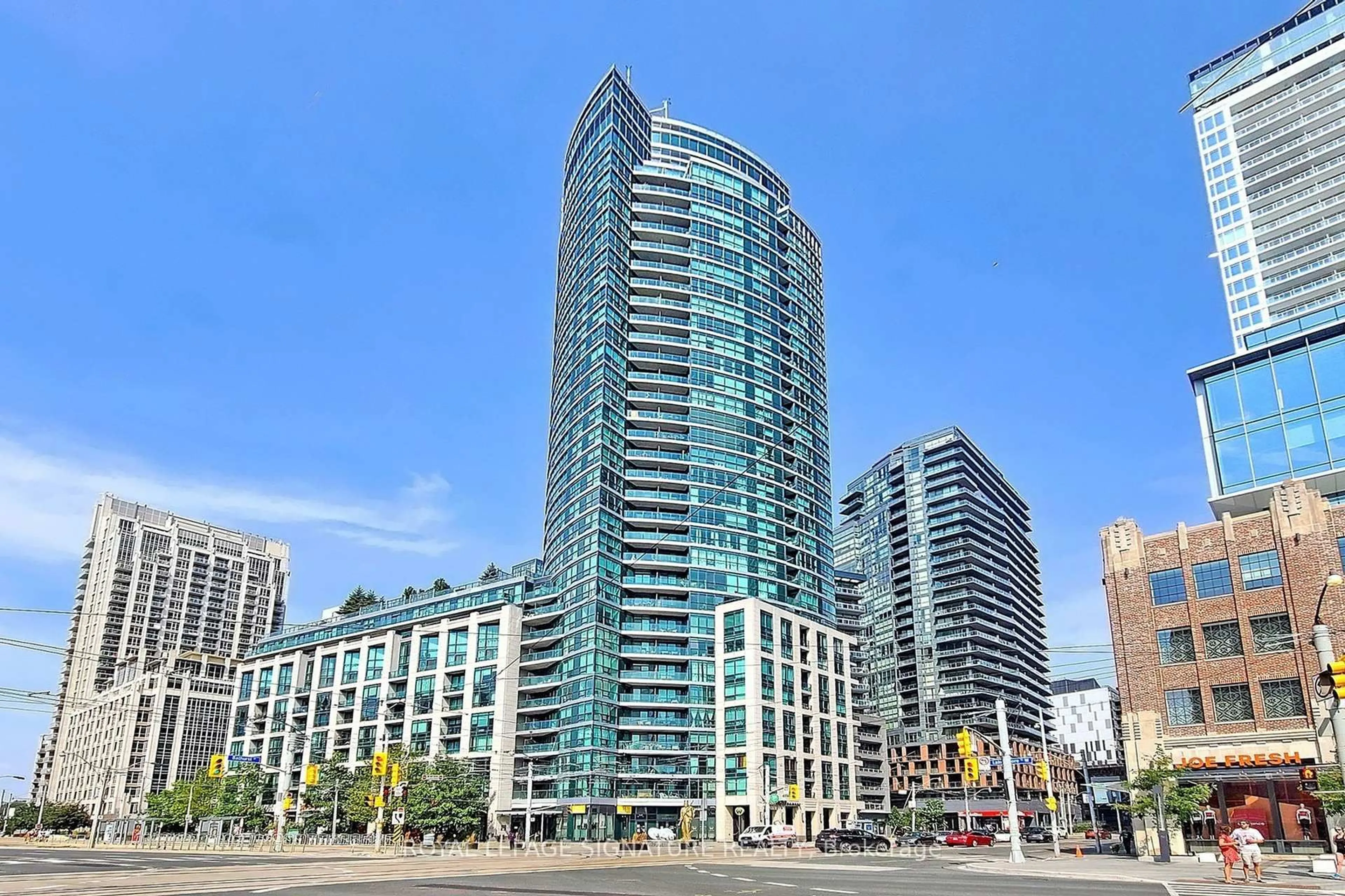Unknown for 600 Fleet St #1012, Toronto Ontario M5V 1B7