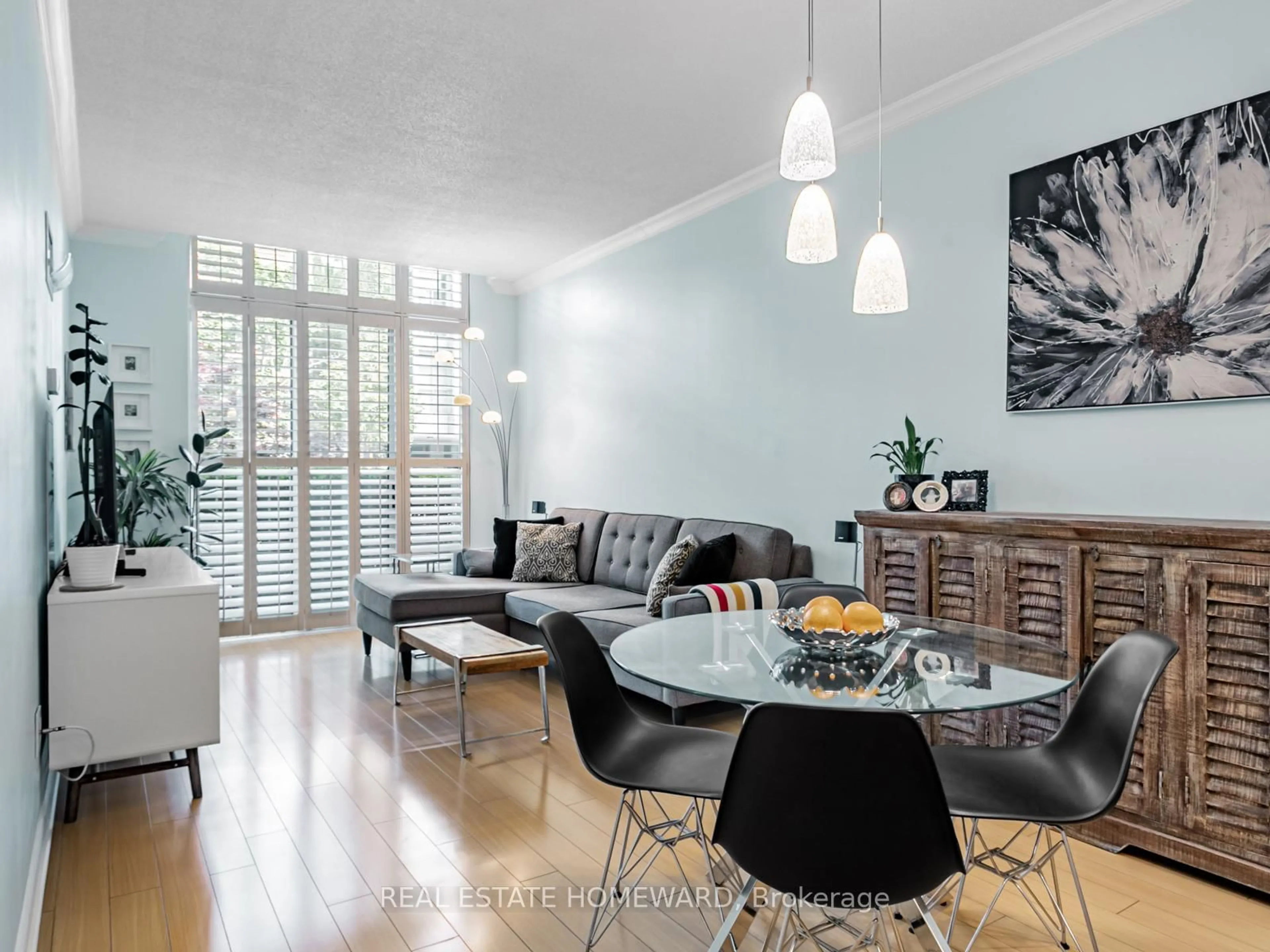 Living room with furniture, wood/laminate floor for 195 Merton St #108, Toronto Ontario M4S 1A7