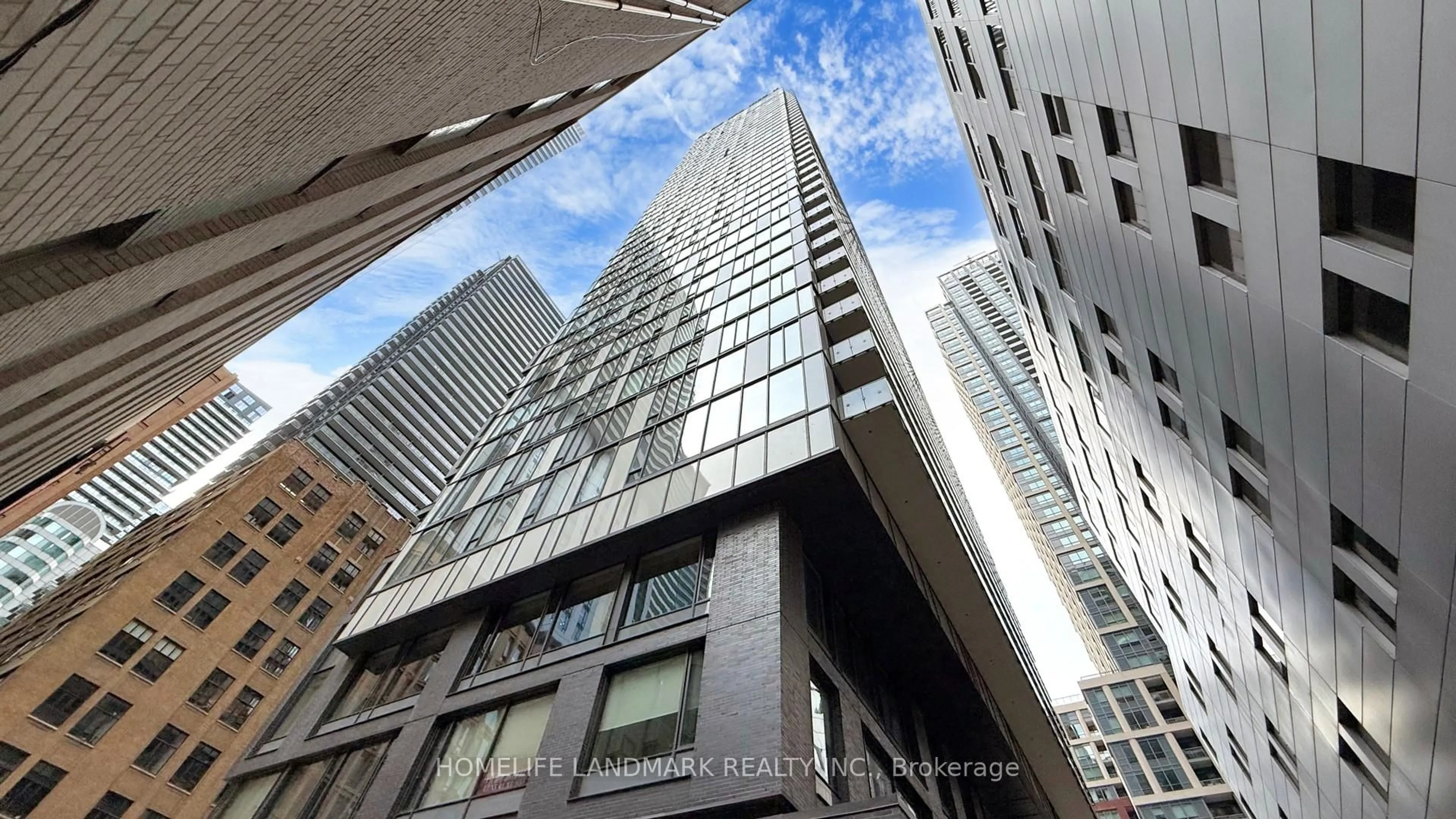 Unknown for 101 Peter St #2003, Toronto Ontario M5V 0G6