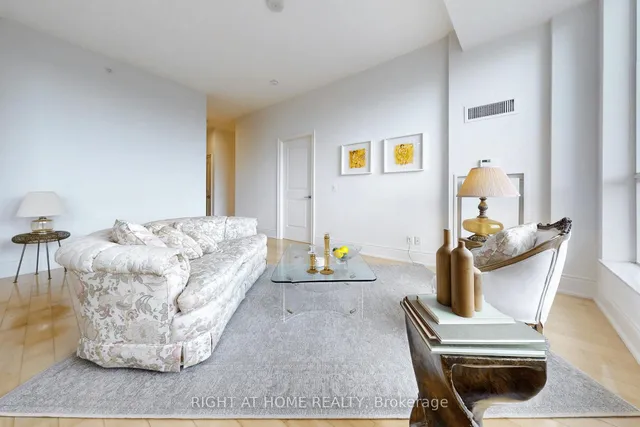 Primary image of 23 Glebe Rd Unit 906