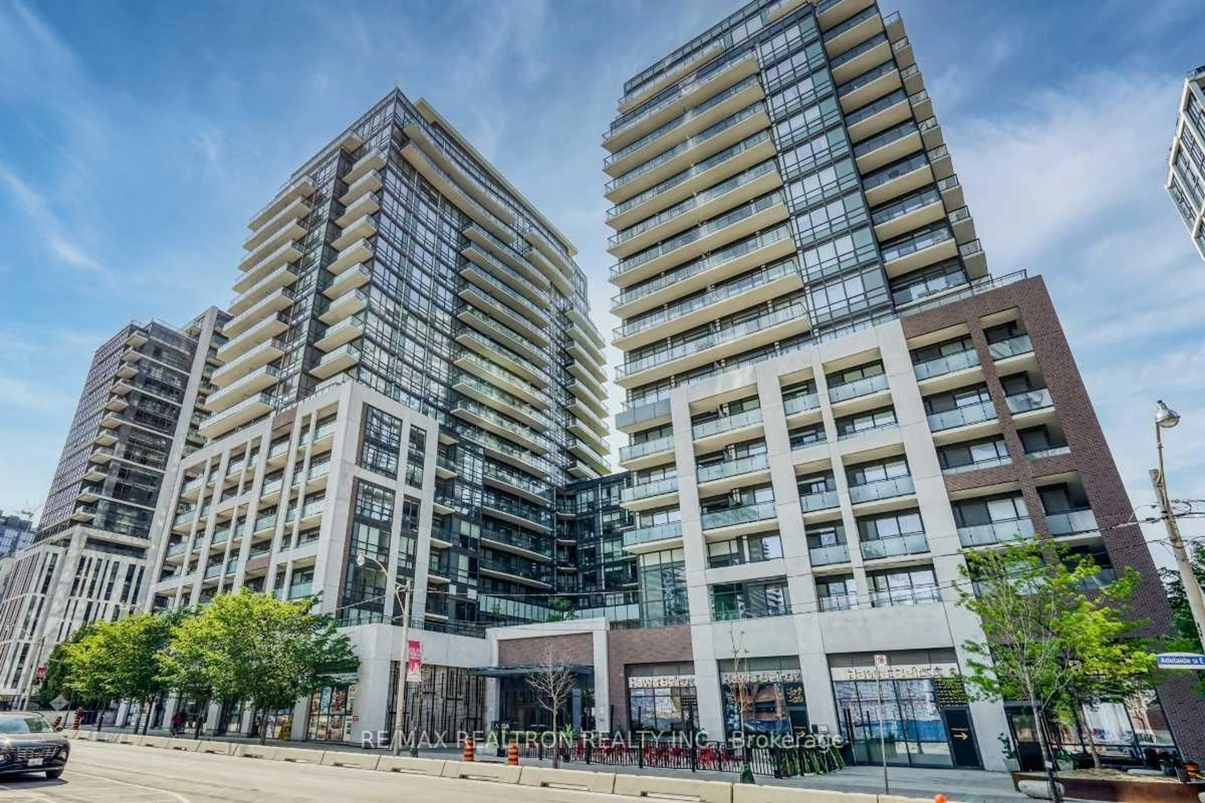 Unknown for 460 Adelaide St #951, Toronto Ontario M5A 1N6