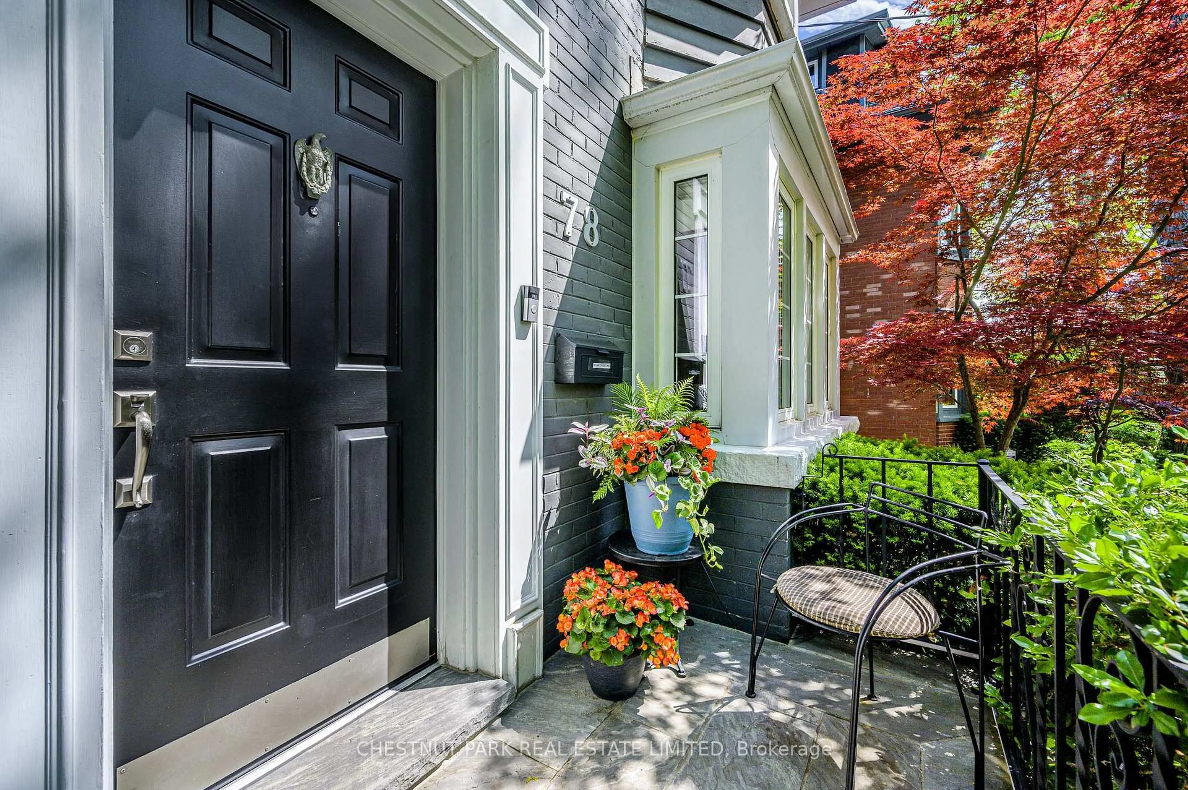 Indoor entryway for 78 Dale Ave, Toronto Ontario M4W 1K9