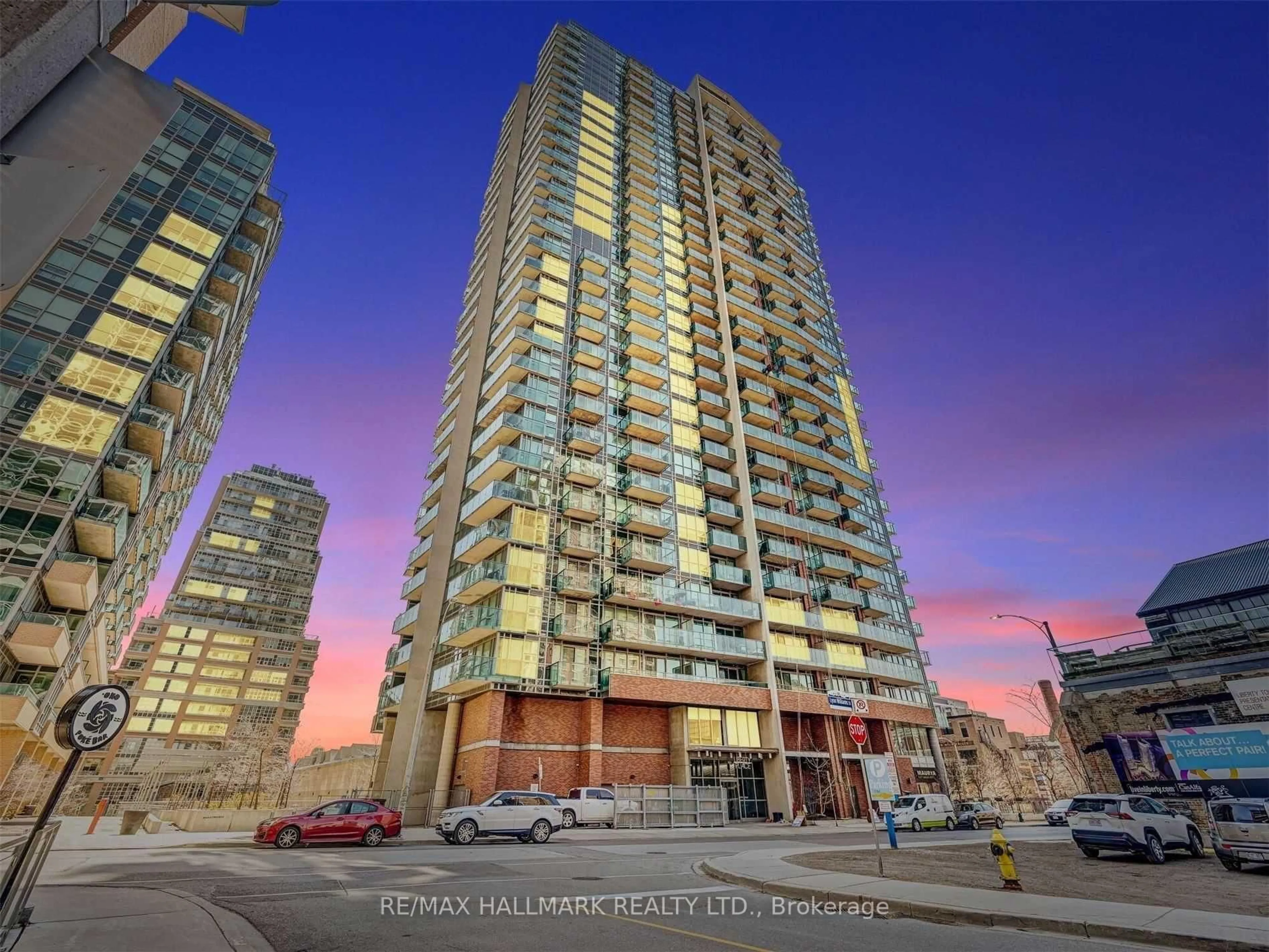 A pic from outside/outdoor area/front of a property/back of a property/a pic from drone, city buildings view from balcony for 150 East Liberty St #704, Toronto Ontario M6K 3R5
