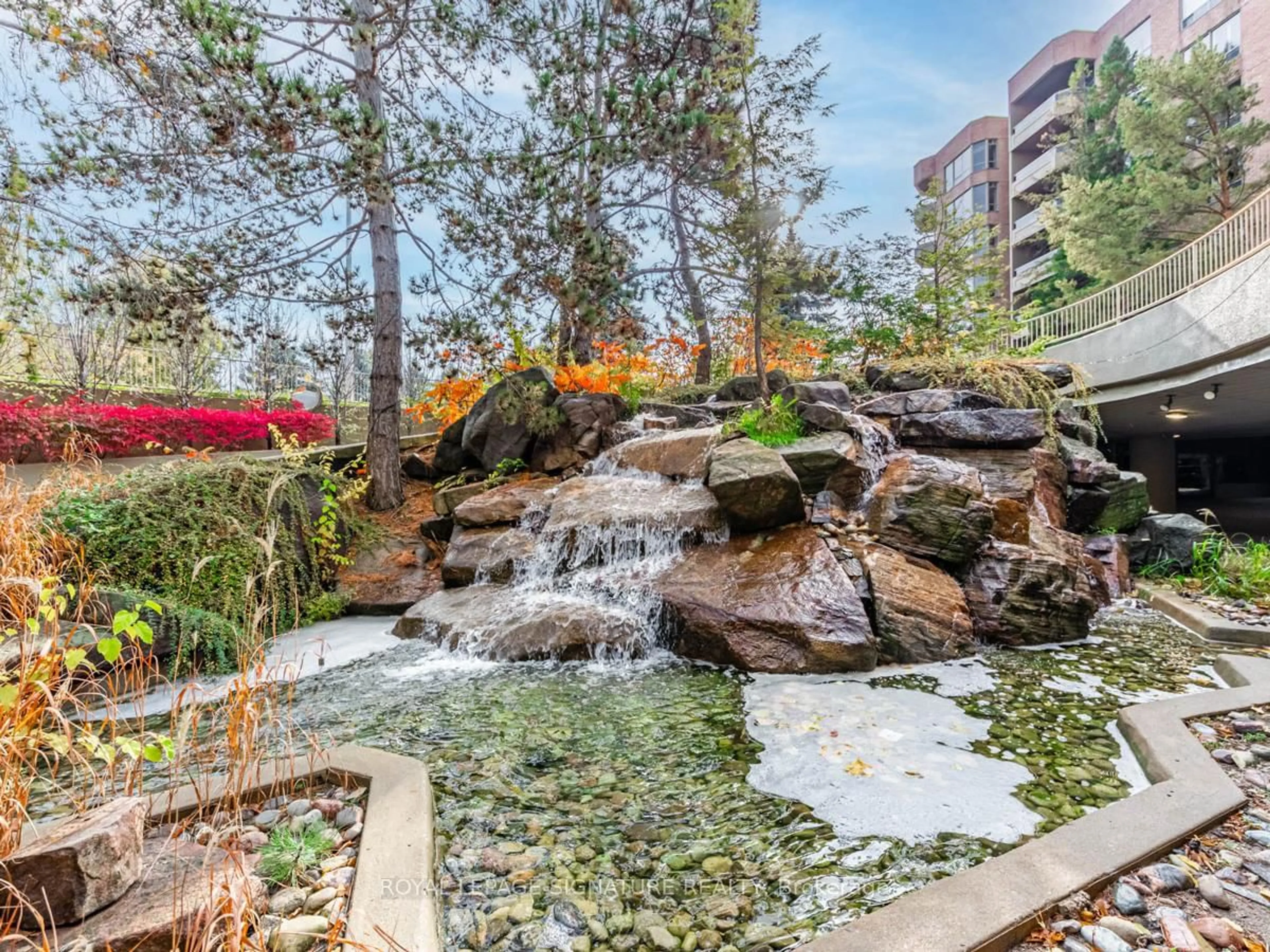 Patio, water/lake/river/ocean view for 1200 Don Mills Rd #217, Toronto Ontario M3B 3N8