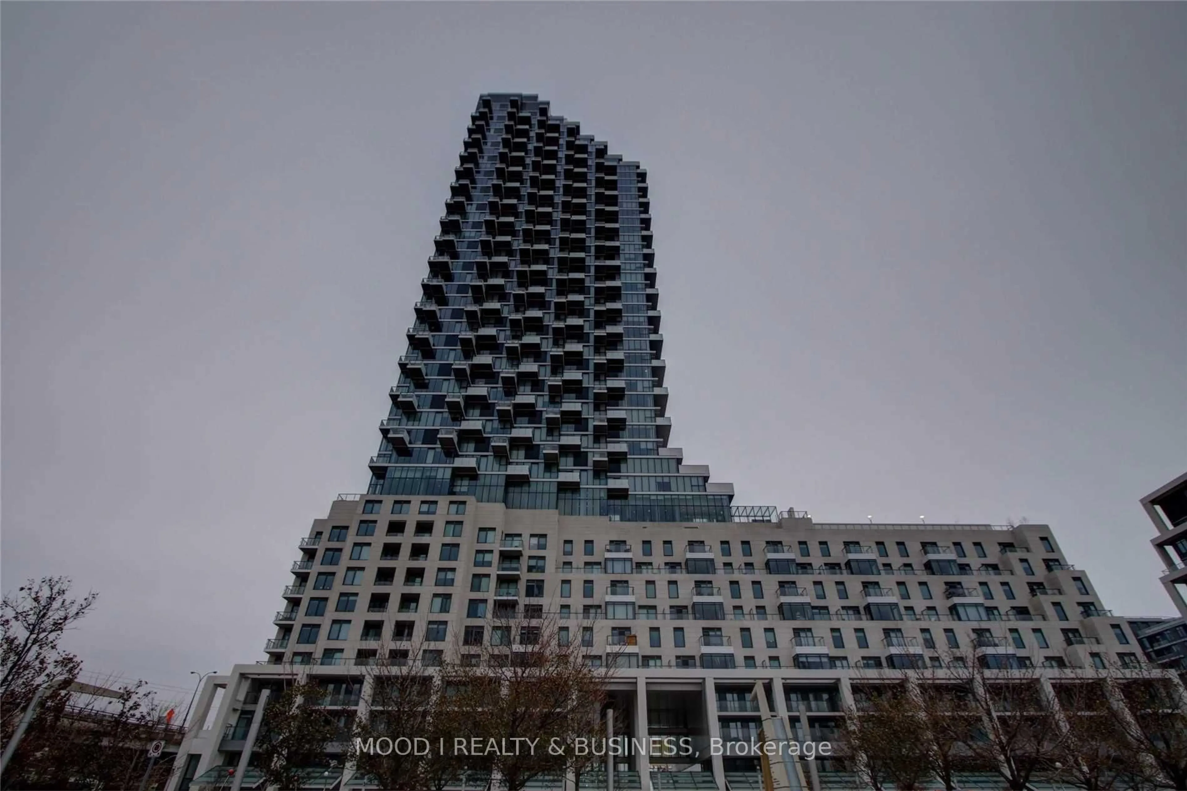 Blurry image for 12 Bonnycastle St #208, Toronto Ontario M5A 0C8