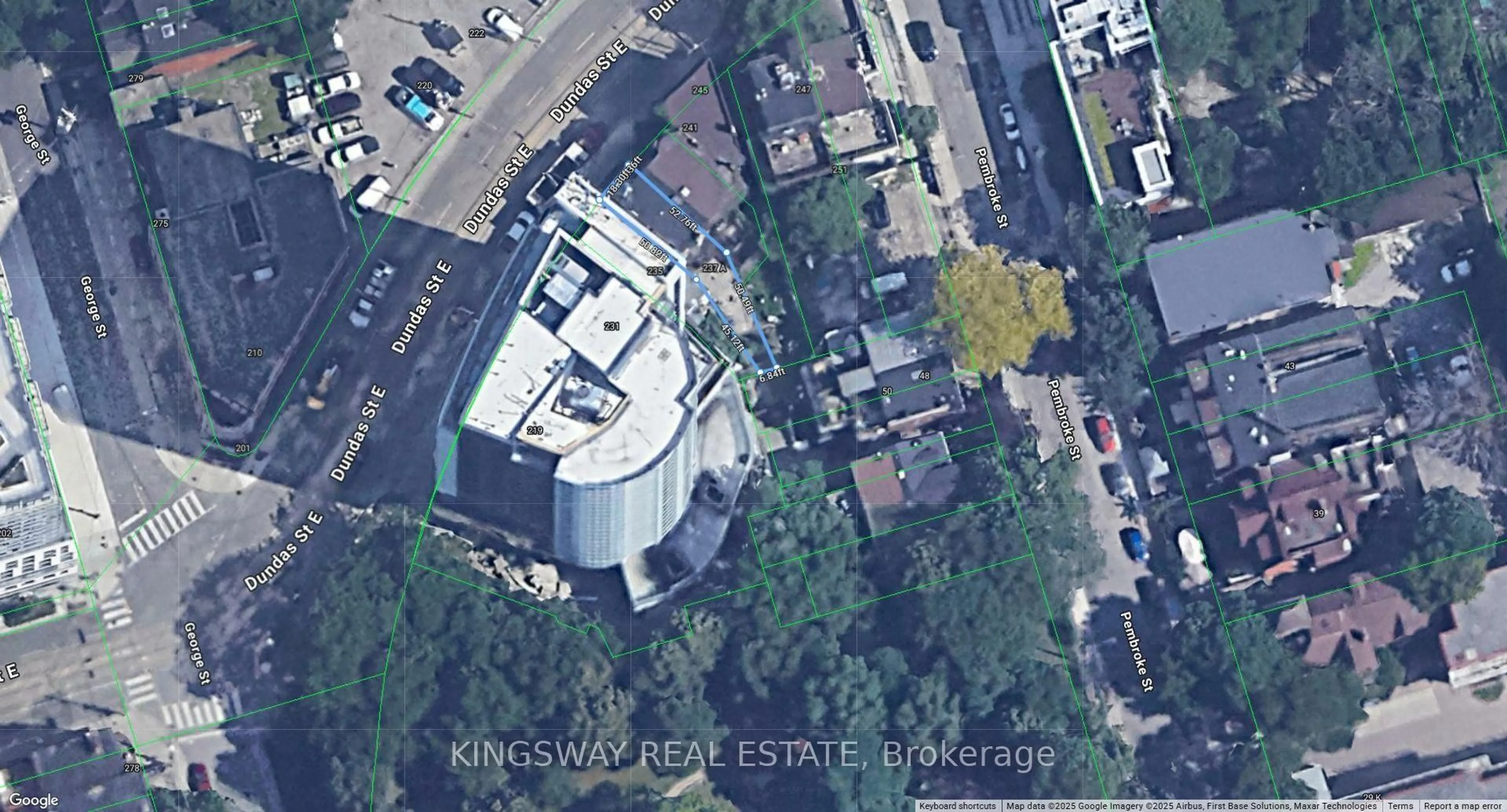 A pic from outside/outdoor area/front of a property/back of a property/a pic from drone, street for 237 Dundas St, Toronto Ontario M5A 1Z7