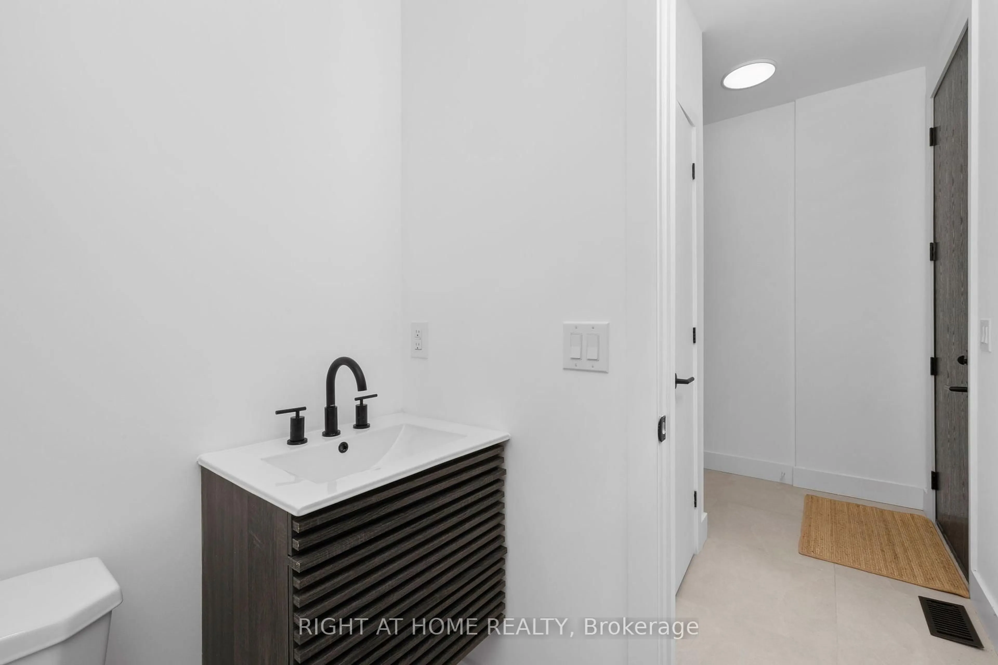 Unknown for 50A Lanark Ave, Toronto Ontario M6C 2B4
