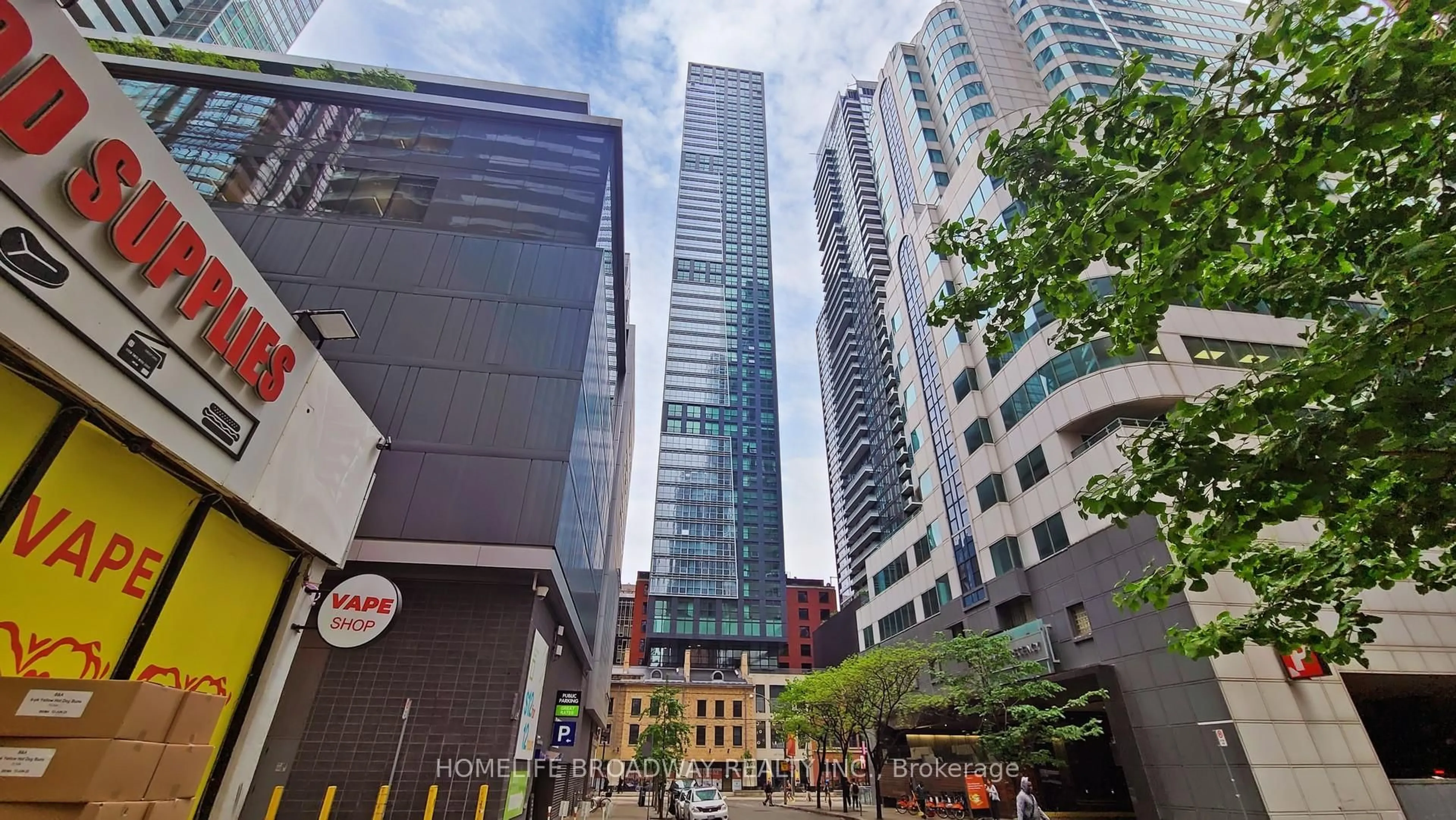 Unknown for 327 King St #1005, Toronto Ontario M5V 0W7