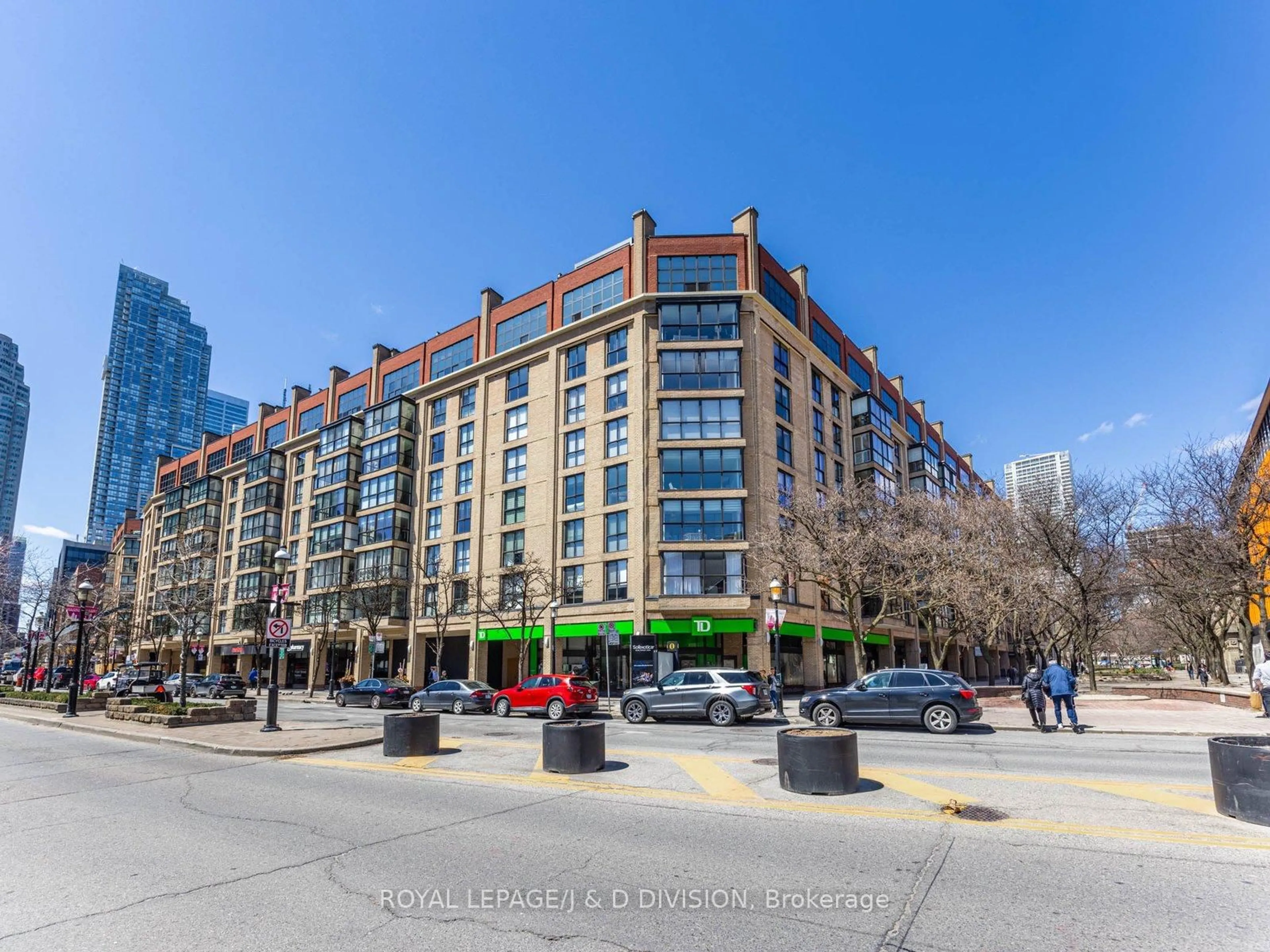 Patio, street for 80 Front St #708, Toronto Ontario M5E 1T4