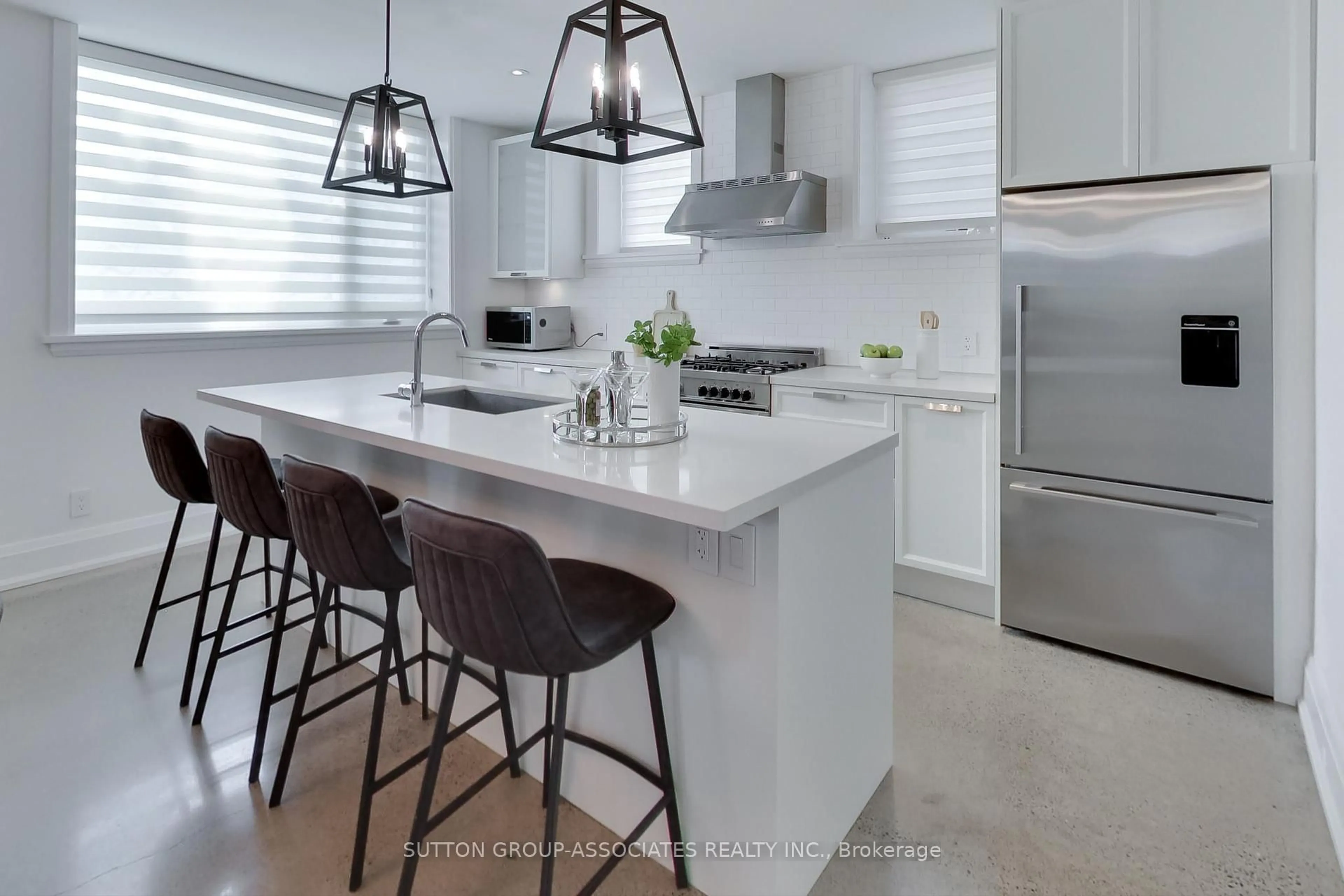 Contemporary kitchen, ceramic/tile floor for 1733 Bathurst St #1A, Toronto Ontario M5P 3K4