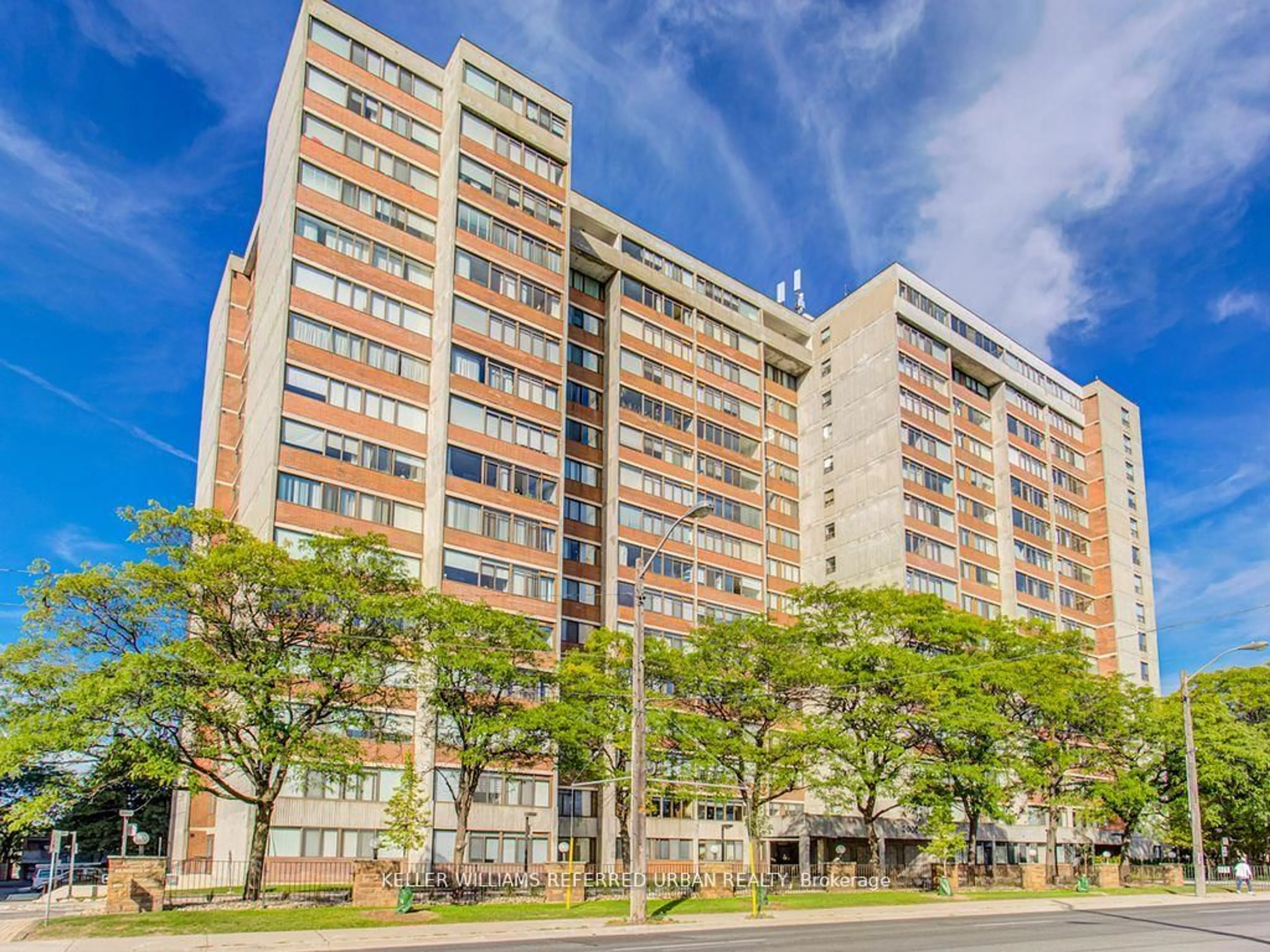 Unknown for 3000 Bathurst St #110, Toronto Ontario M6B 3B4