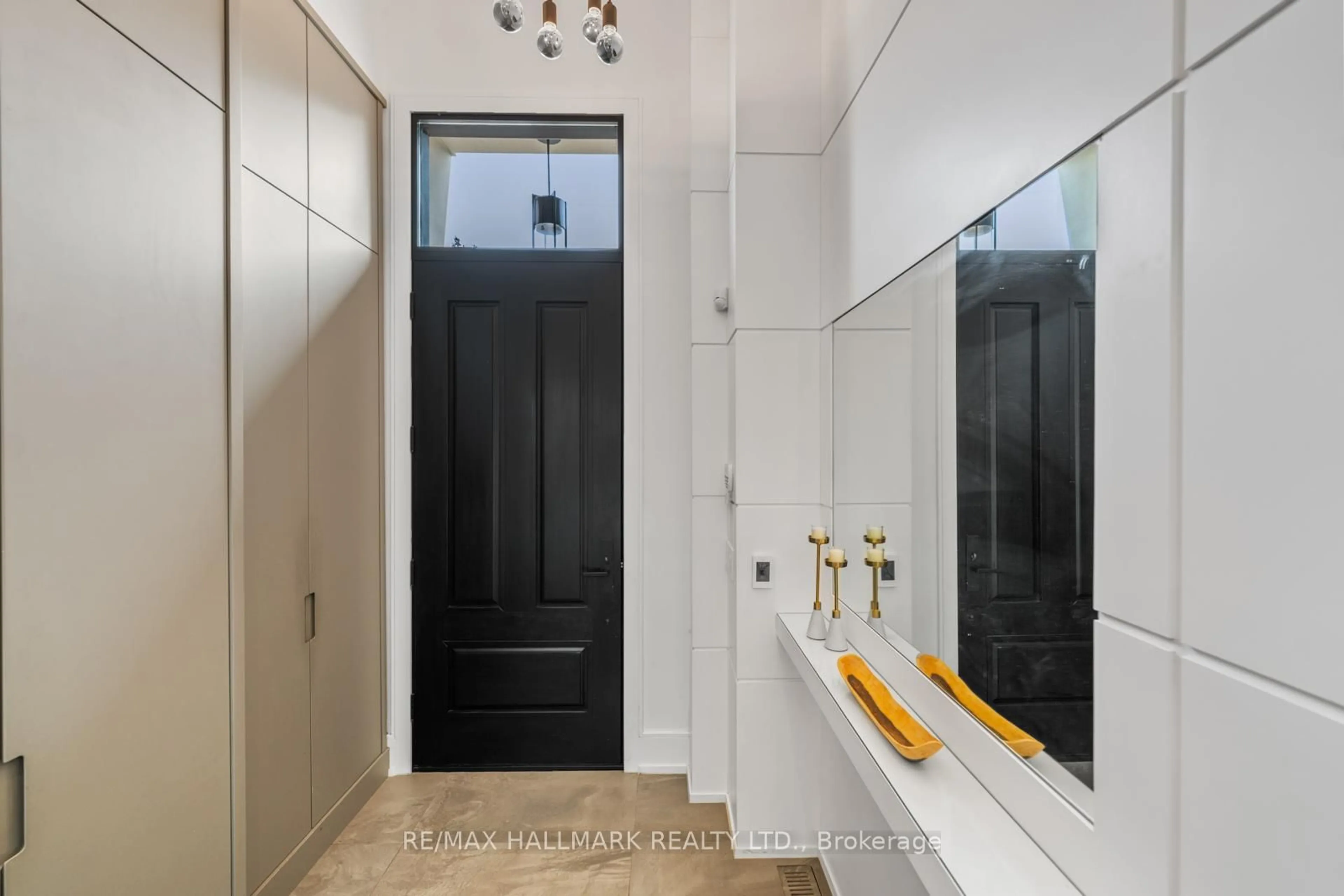 Contemporary bathroom, ceramic/tile floor for 62 St Germain Ave, Toronto Ontario M5M 1V8