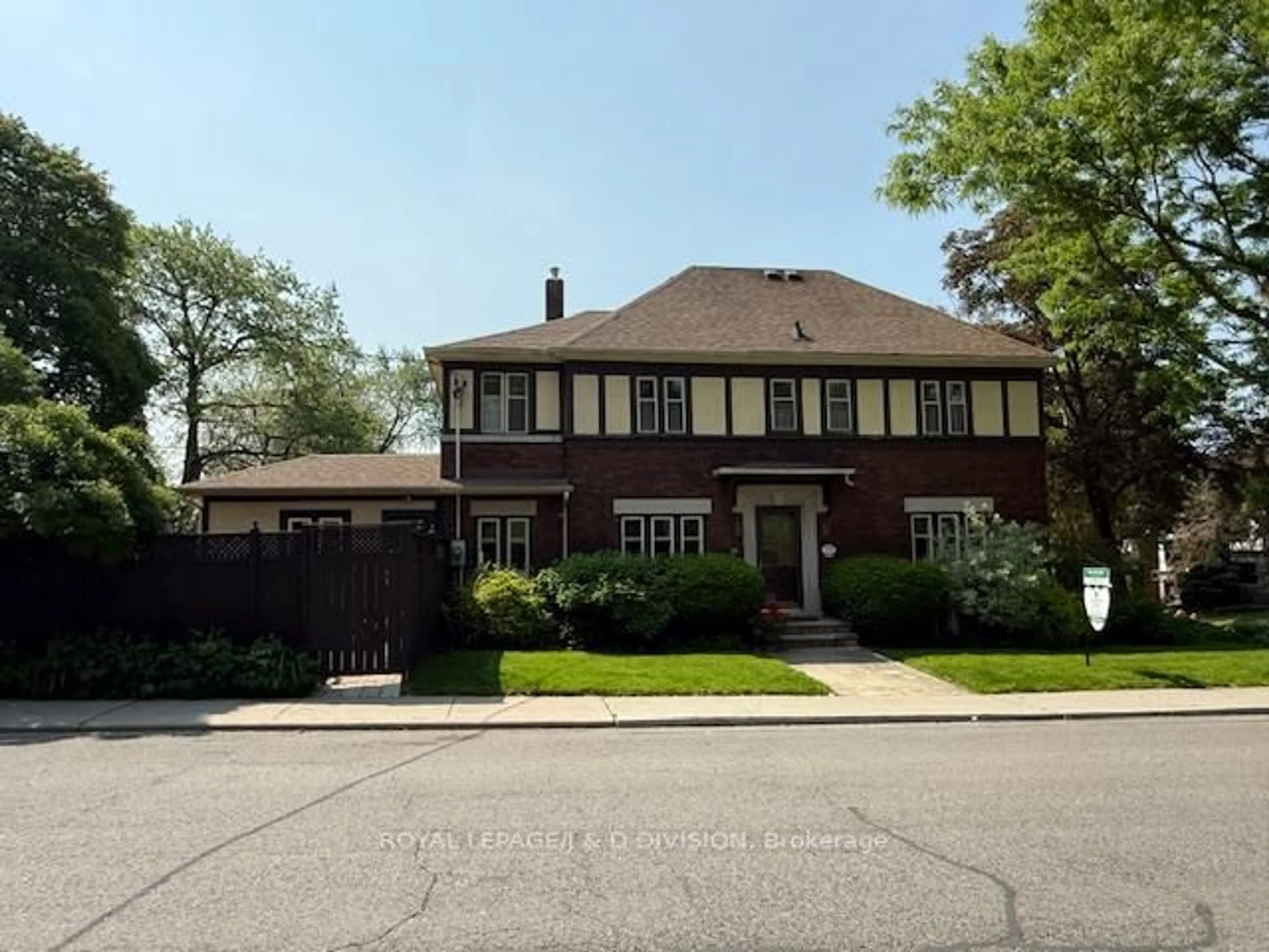 Home with brick exterior material, street for 77 College View Ave, Toronto Ontario M5P 3M8