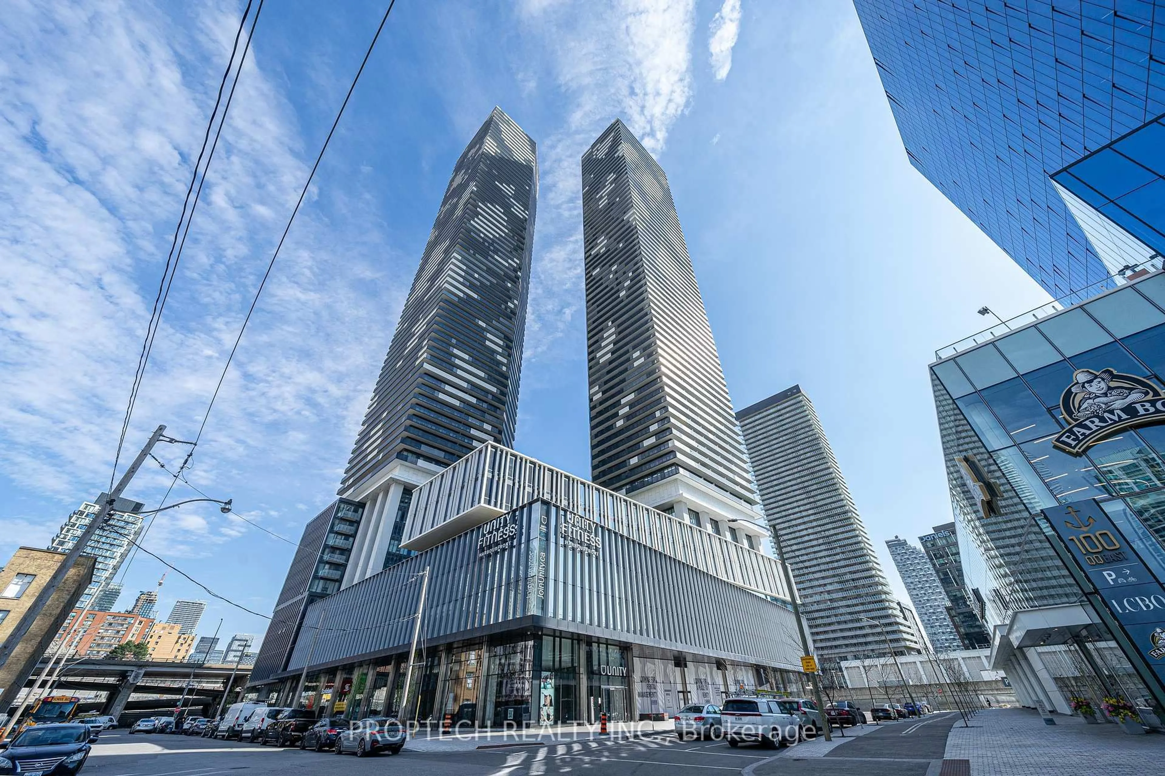Indoor foyer for 138 Downes St #3009, Toronto Ontario M5E 0E4